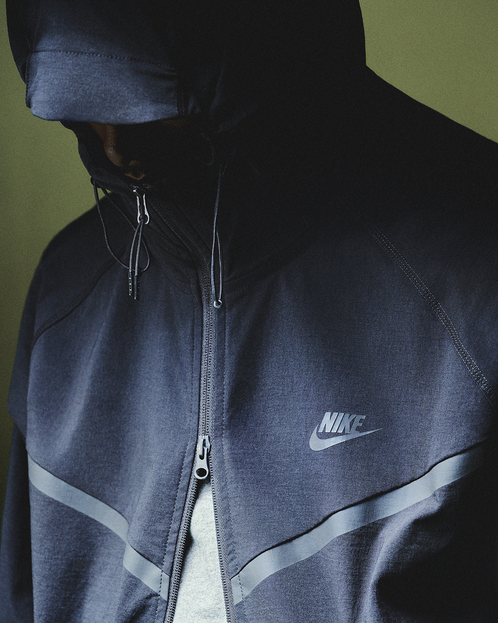 Nike Tech Men's Woven Jacket - 21