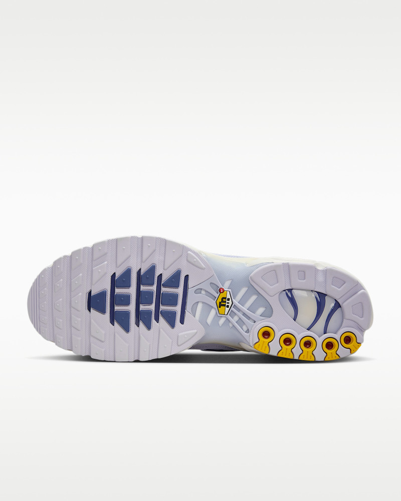 Nike Nike Air Max Plus Men's Shoes outlook