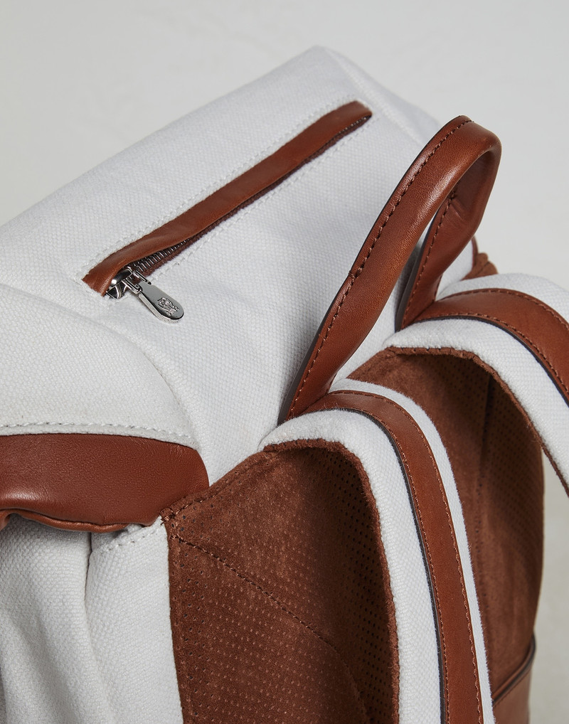 Canvas and vintage calfskin leisure backpack 3