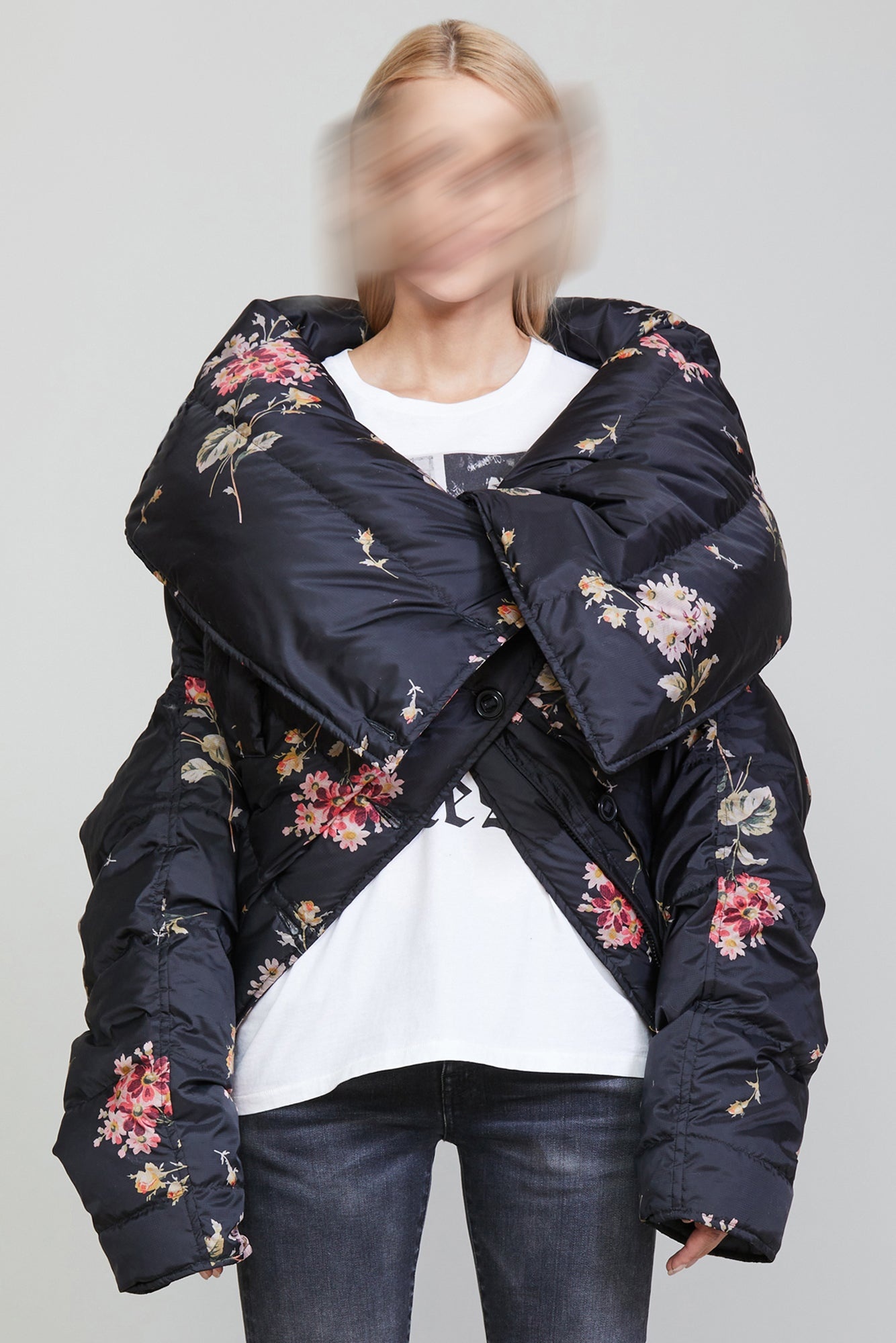 UPSIDE-DOWN COAT - FLORAL ON BLACK - 4