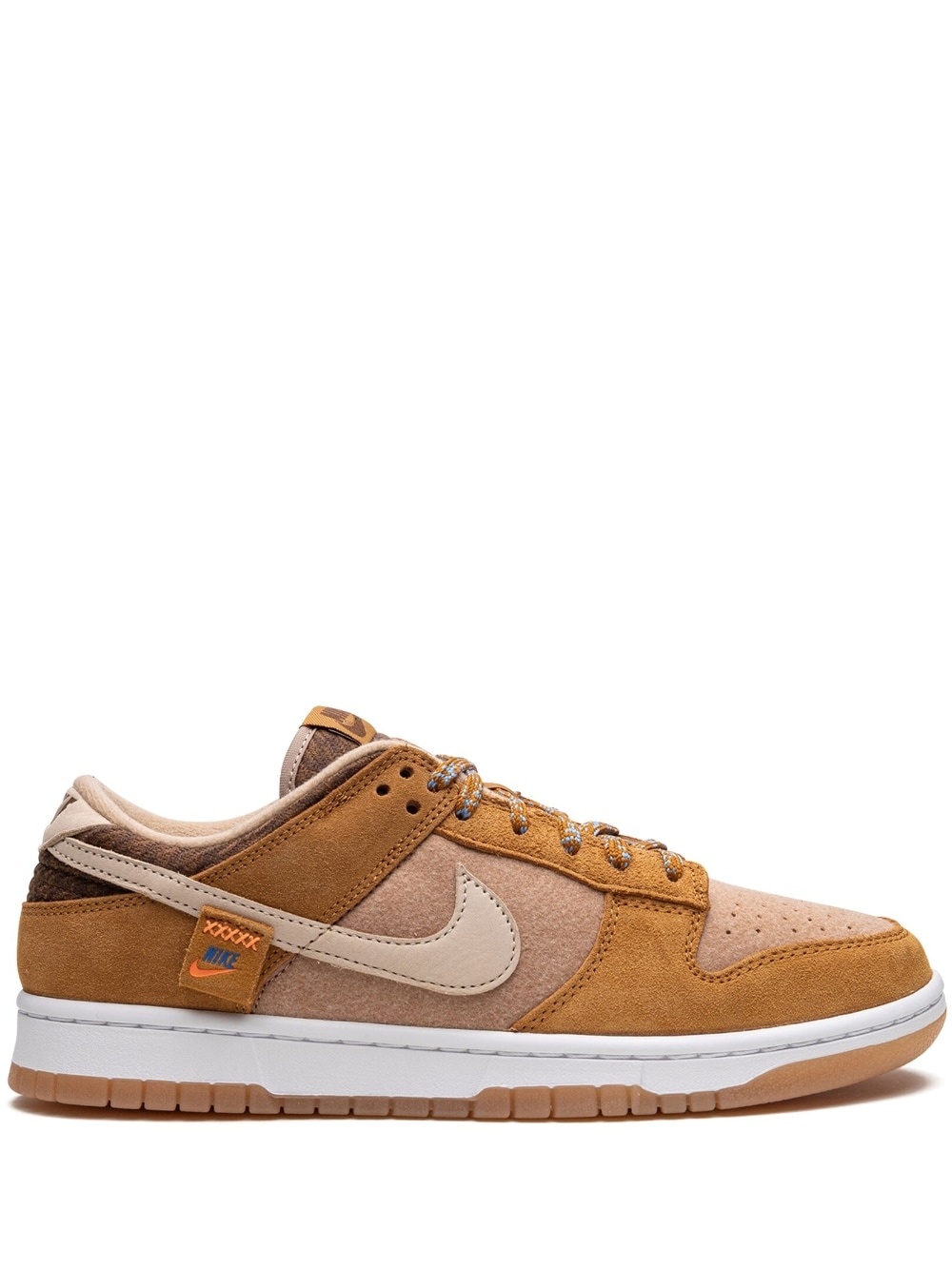 Dunk Low SE "Teddy Bear Praline" sneakers - 1