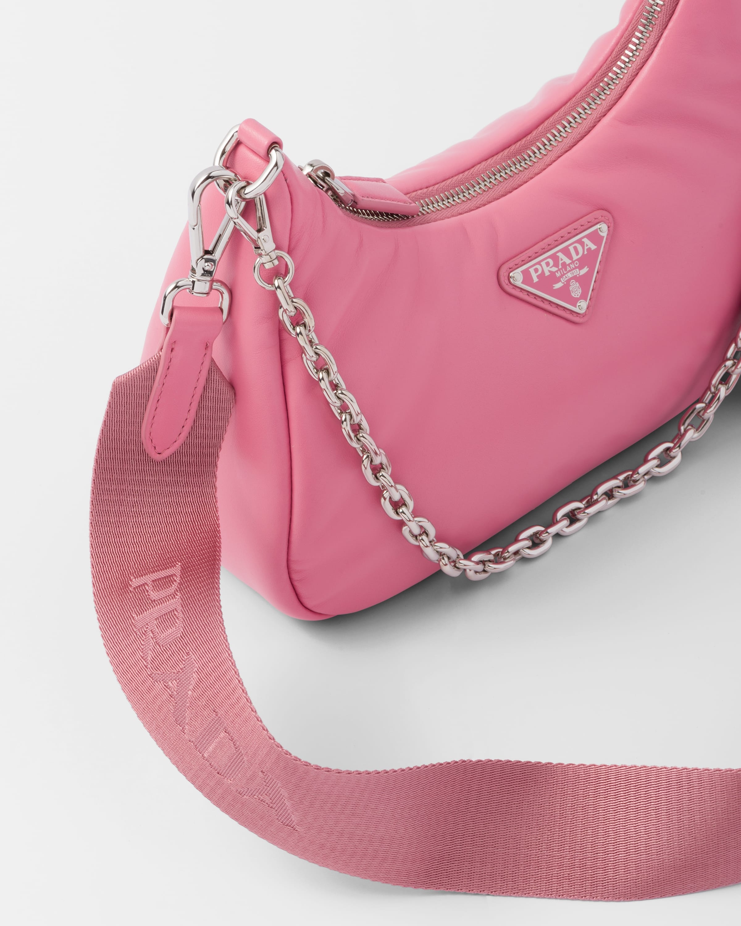 Prada Padded Nappa-leather Re-edition 2005 Shoulder Bag in Pink