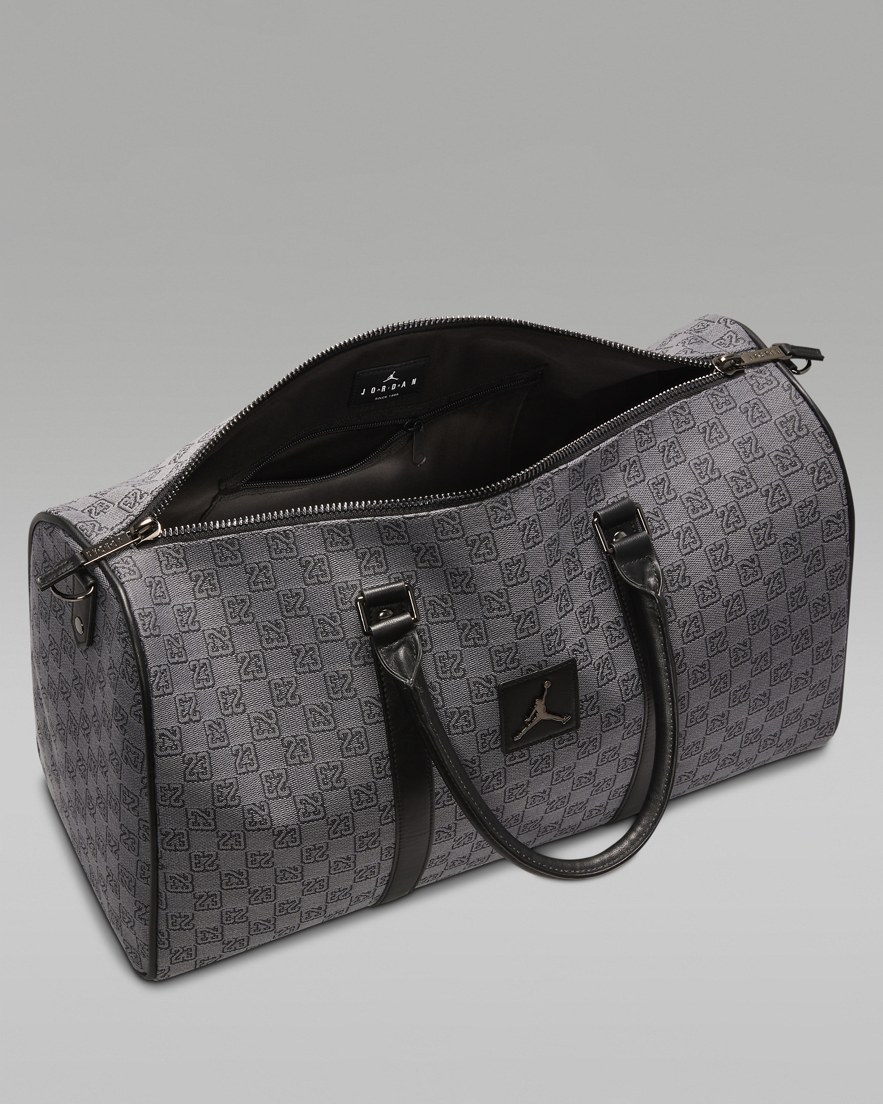 Jordan Monogram Duffle Bag (25L) - 5