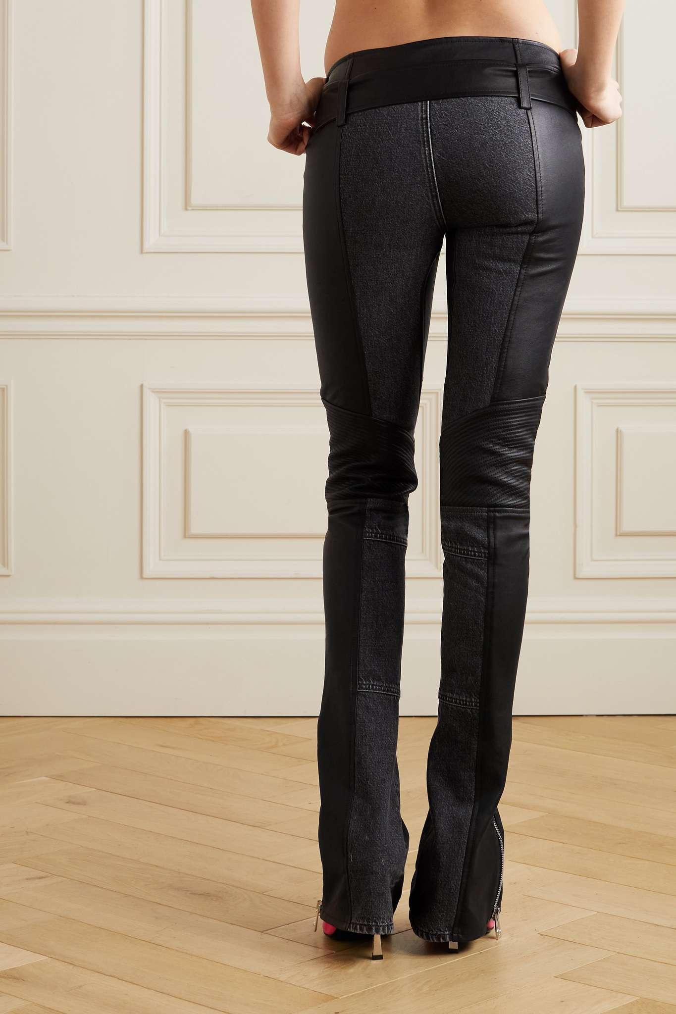 Belted leather and denim flared pants - 3