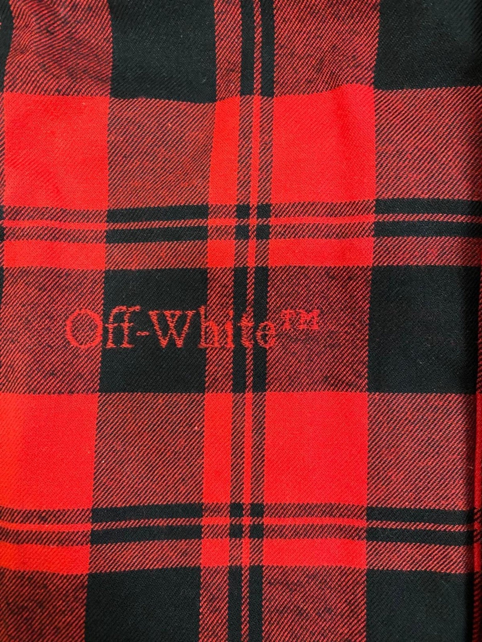 Off White Checked Flannel Padded Overshirt Red Black - 2