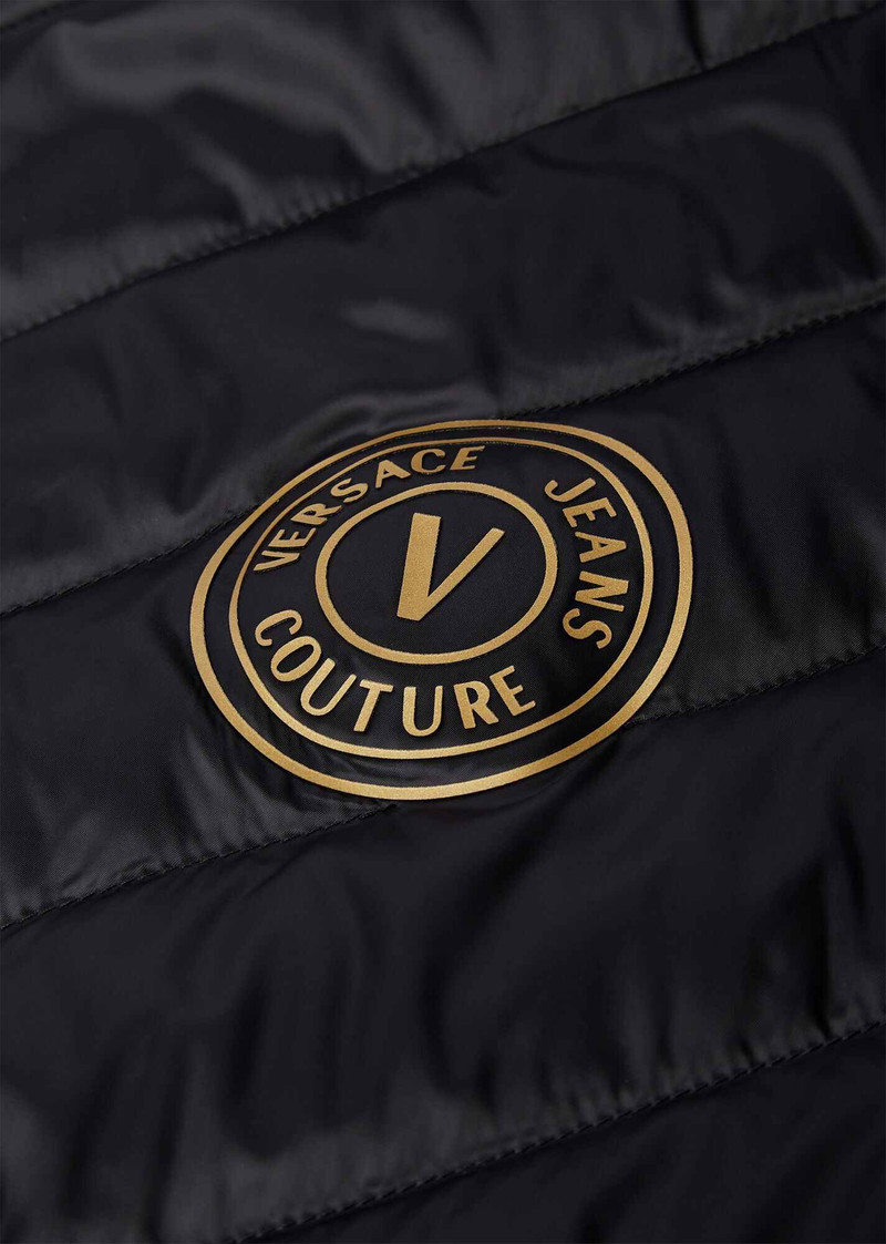 V-Emblem Puffer Jacket 4