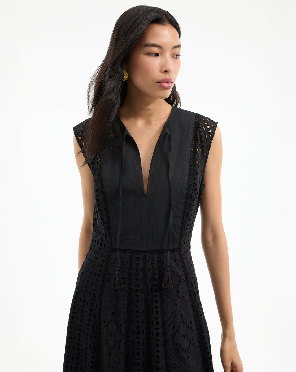 ALINA EYELET MAXI DRESS - 3