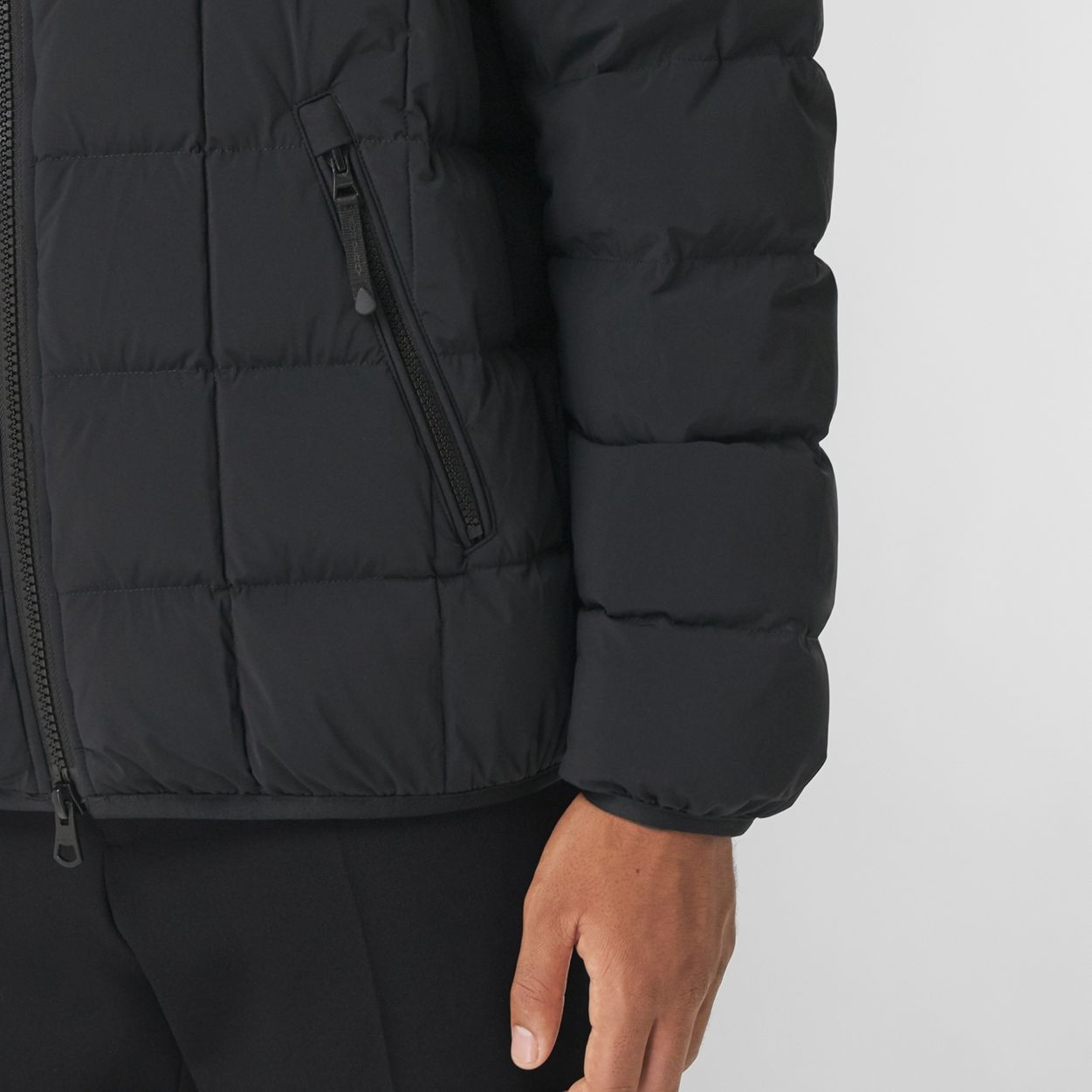 Detachable Sleeve Down-filled Hooded Jacket - 5