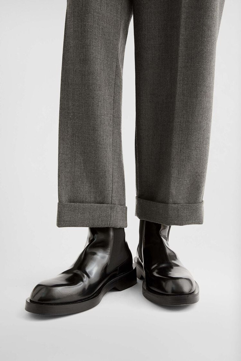 Jil Sander Chelsea Boots outlook