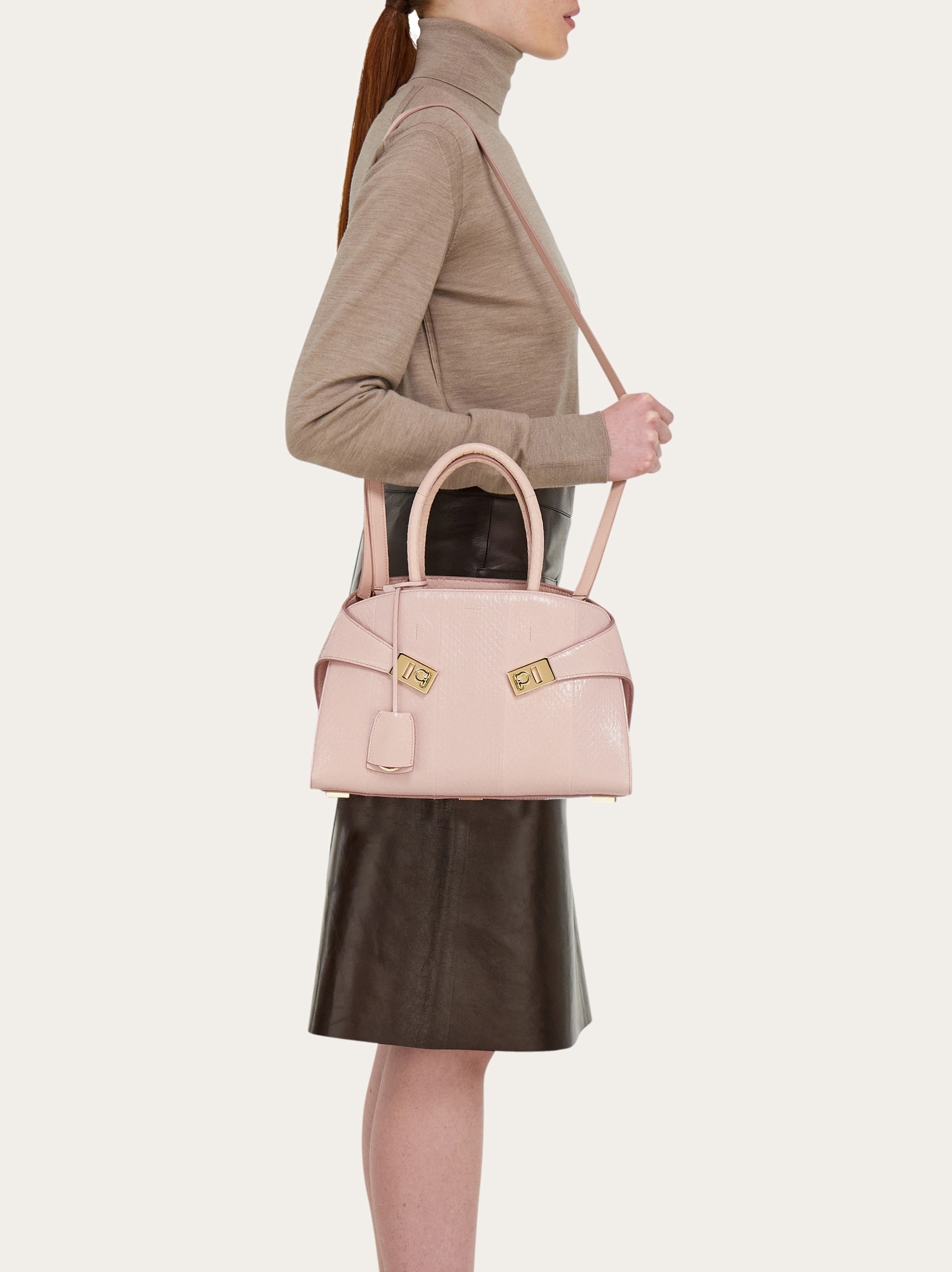 Hug handbag (M) - 3