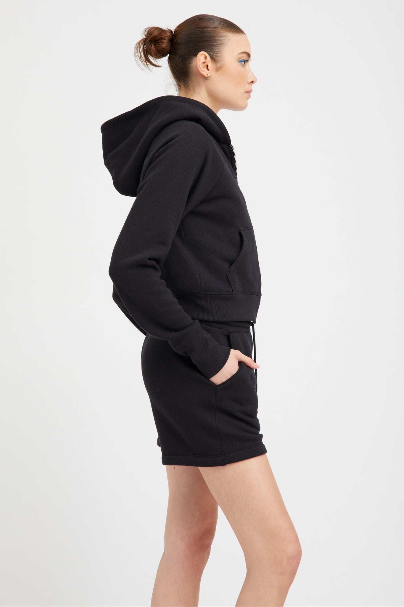 BLACK SHRUNKEN ZIP UP HOODIE - 3