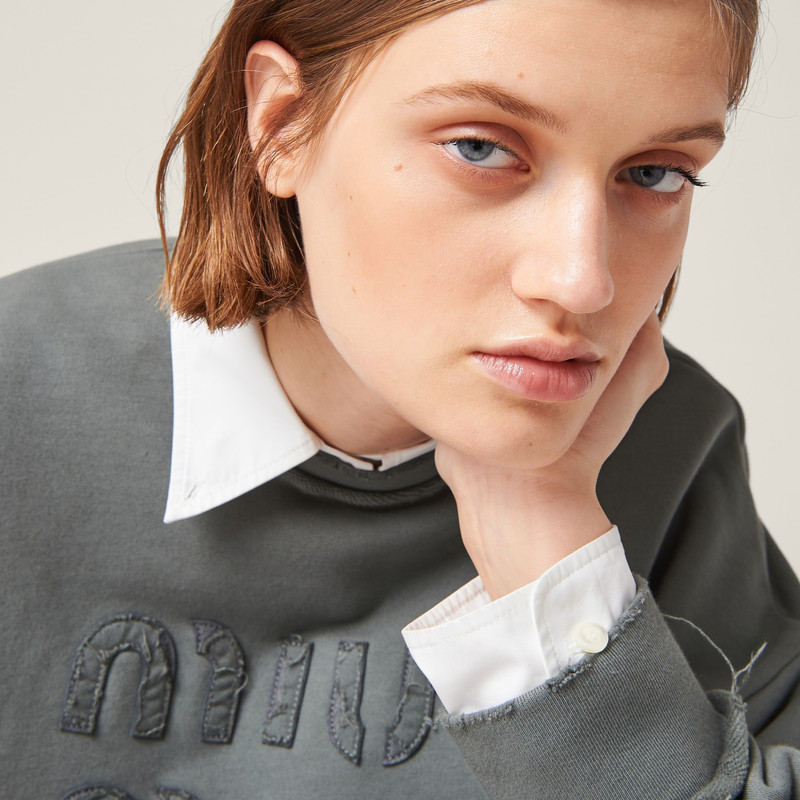 Garment-dyed cotton fleece sweatshirt 5