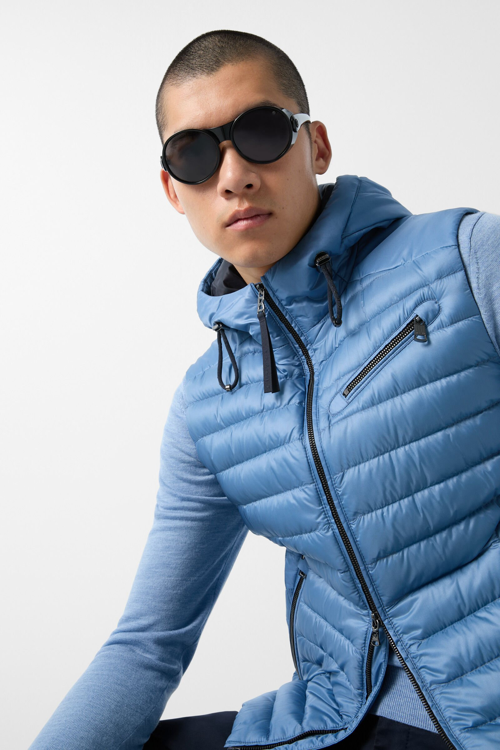 Lonne lightweight down vest in Blue - 5