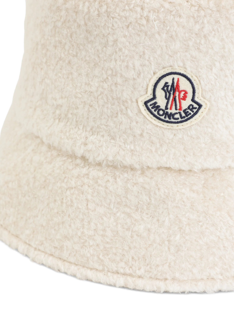 Moncler Moncler Teddy Bucket Hat outlook