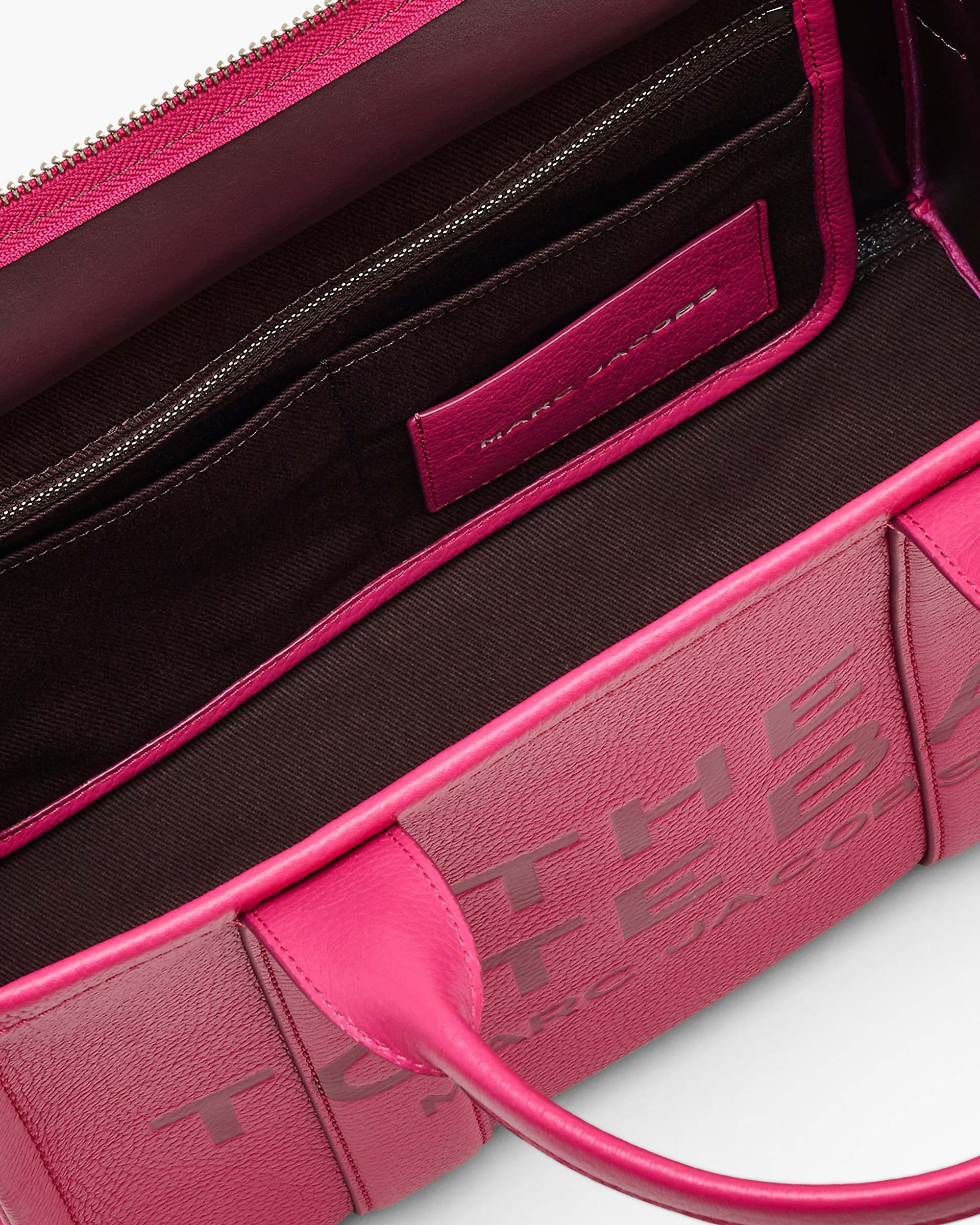 THE LEATHER MEDIUM TOTE BAG - 7