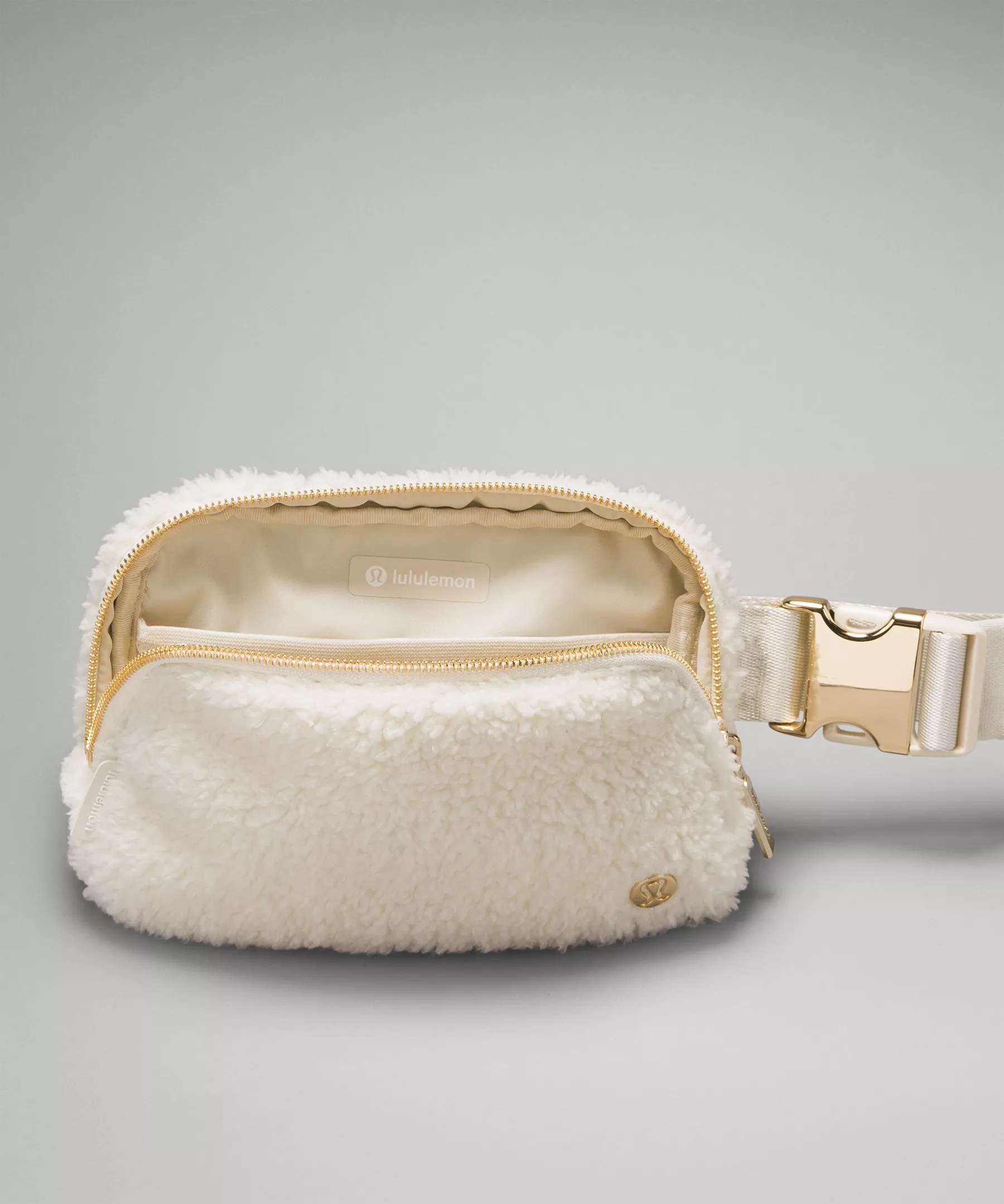 Everywhere Belt Bag 1L *Fleece - 5