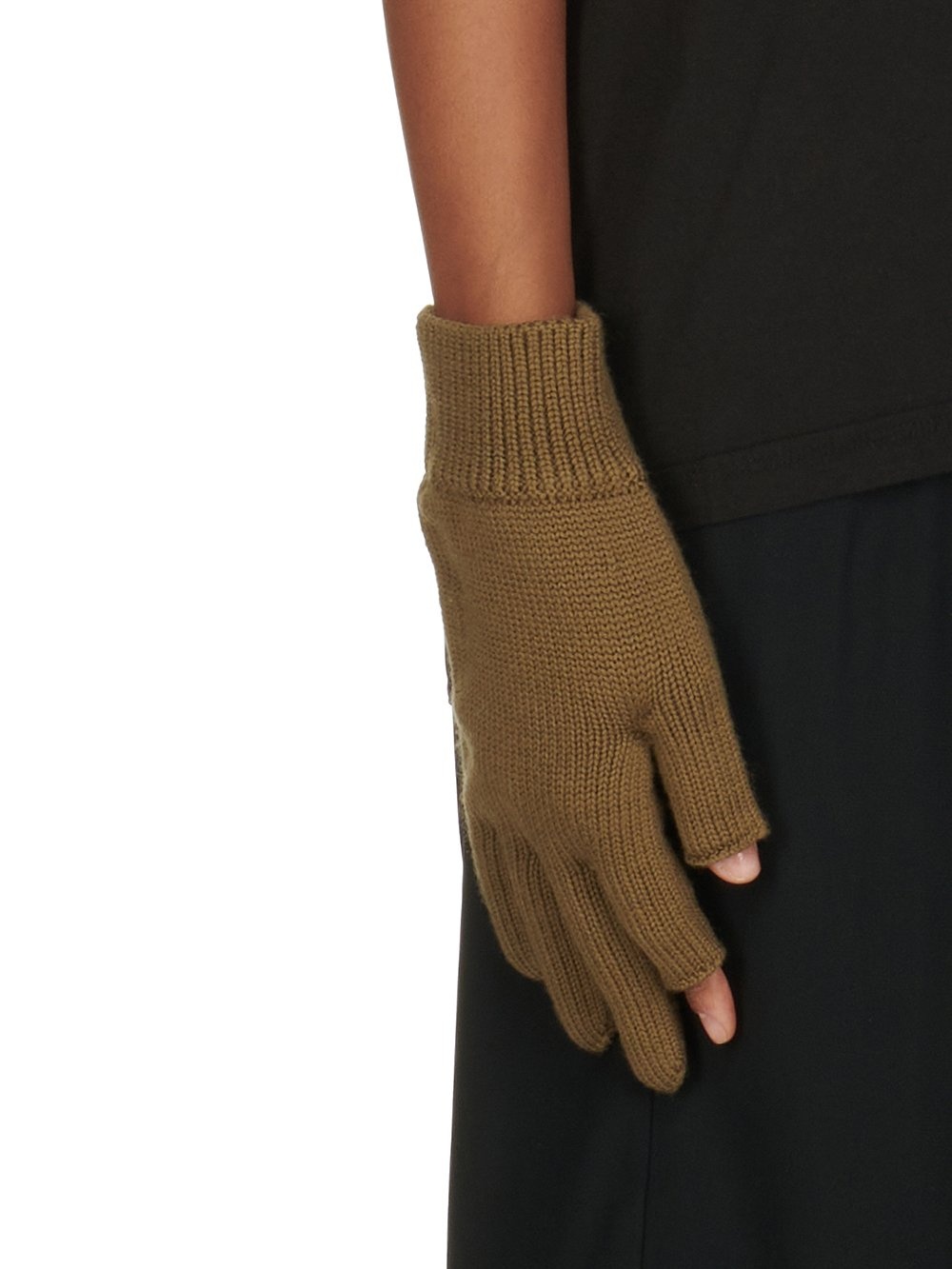 GLOVES - 8
