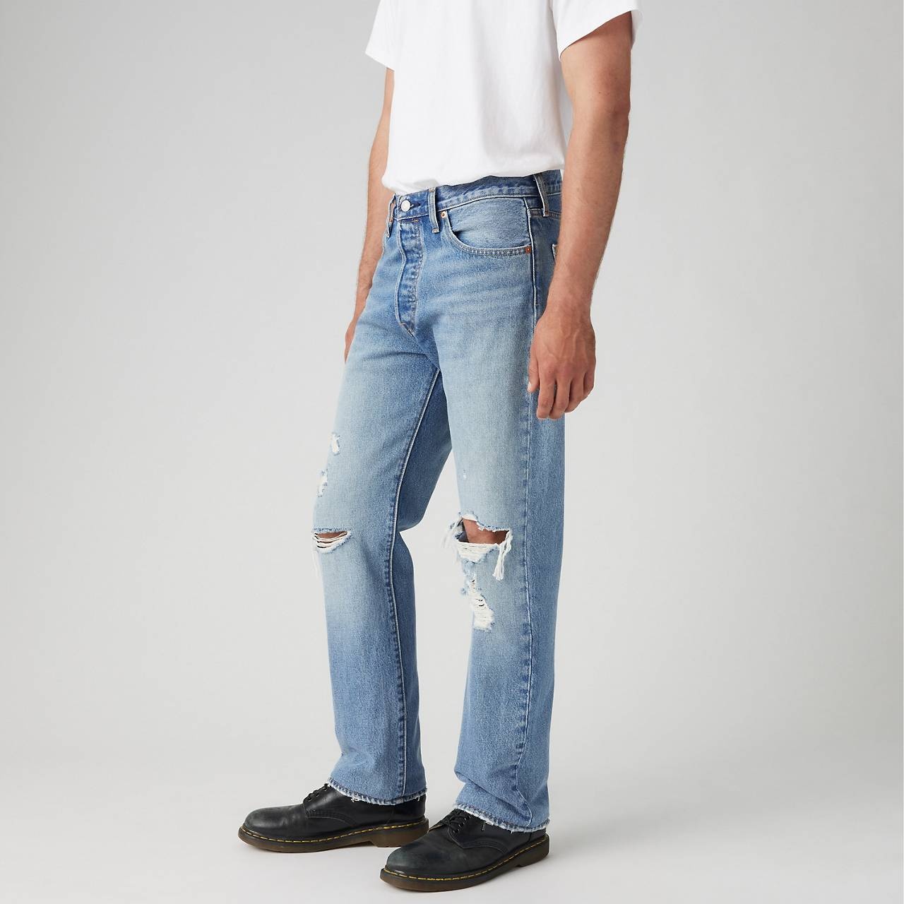 501® ORIGINAL FIT LIGHTWEIGHT MEN'S JEANS - 6