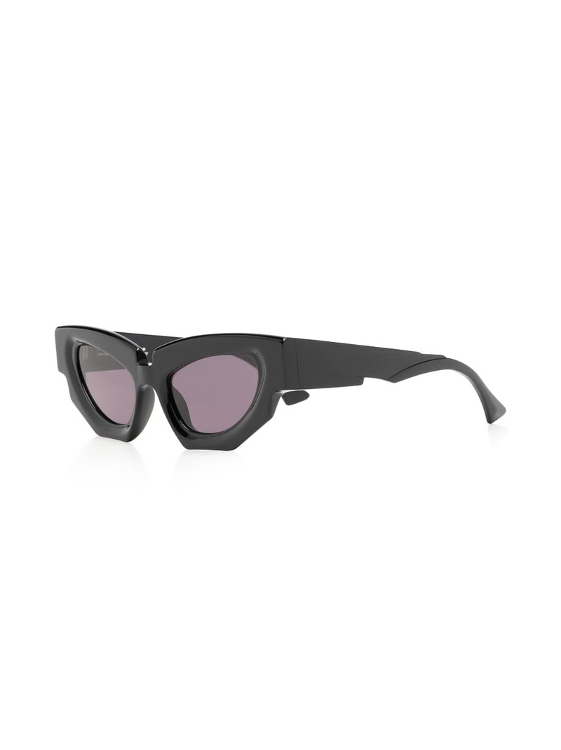 Kuboraum cat-eye tinted sunglasses outlook