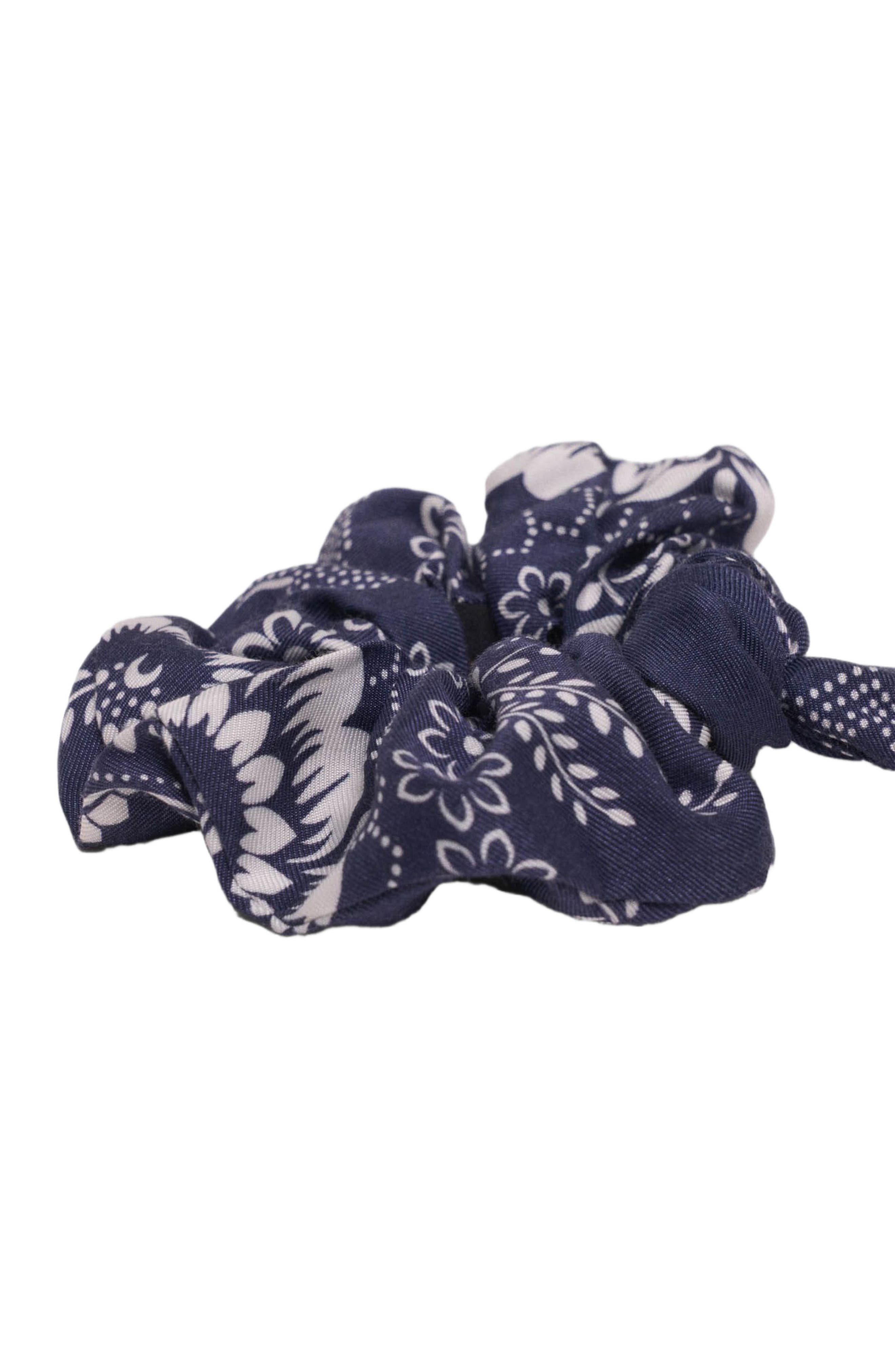 maje Printed scrunchie with twill in Navy Bandana Print at Nordstrom - 5