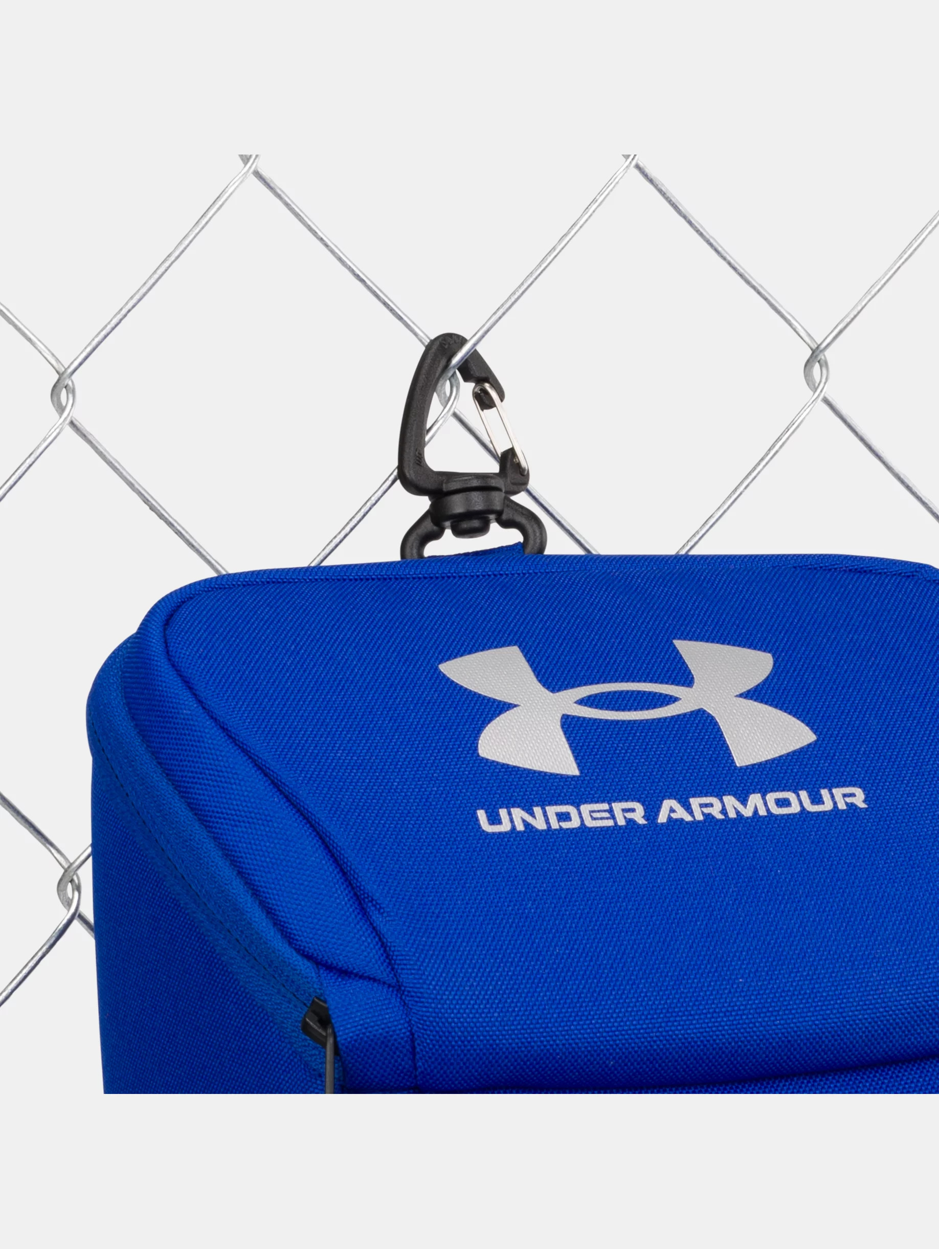 UA Sideline Lunch Box - 8