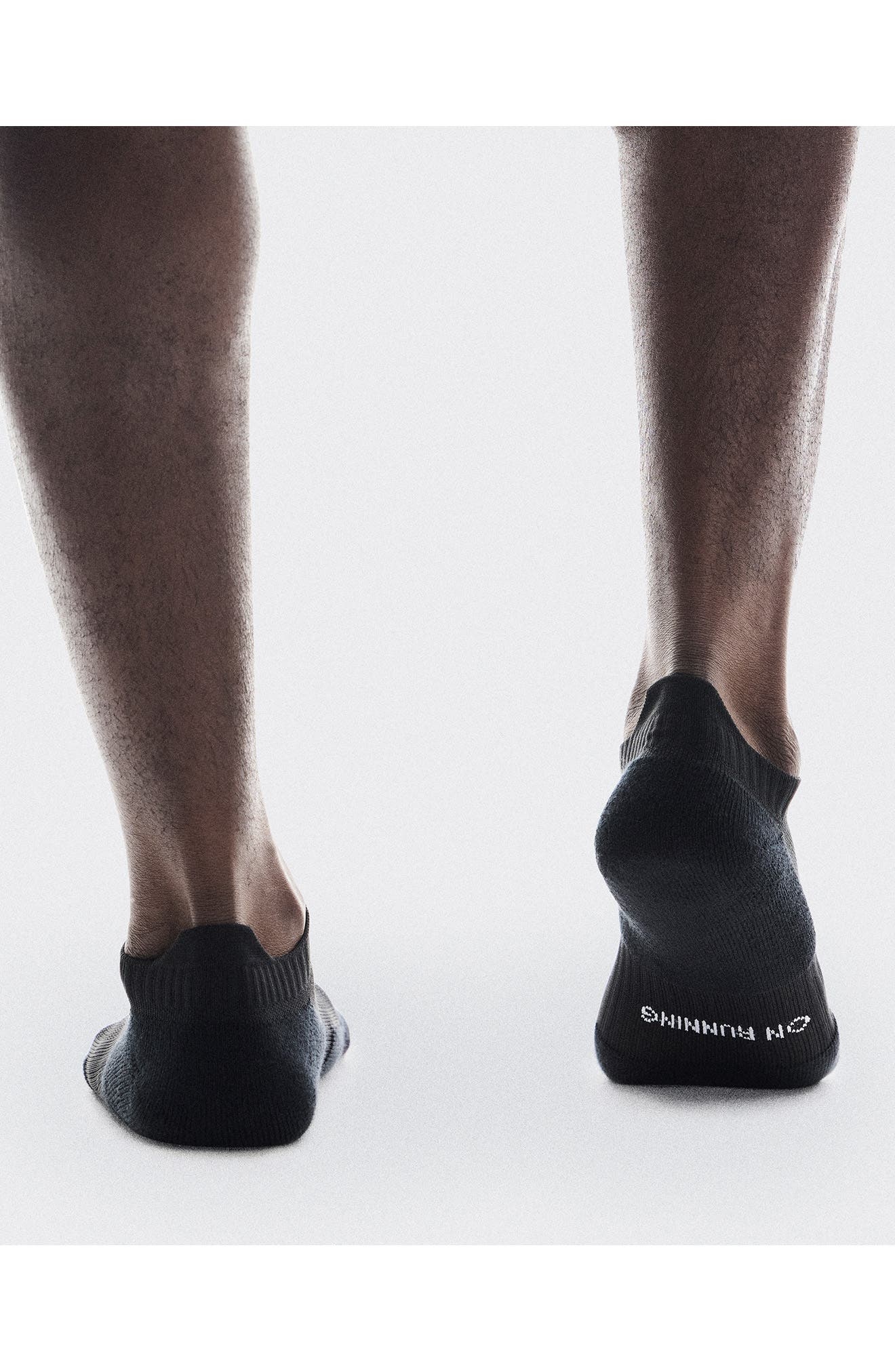 On Core Low 2-Pack Run Socks in Black at Nordstrom - 3
