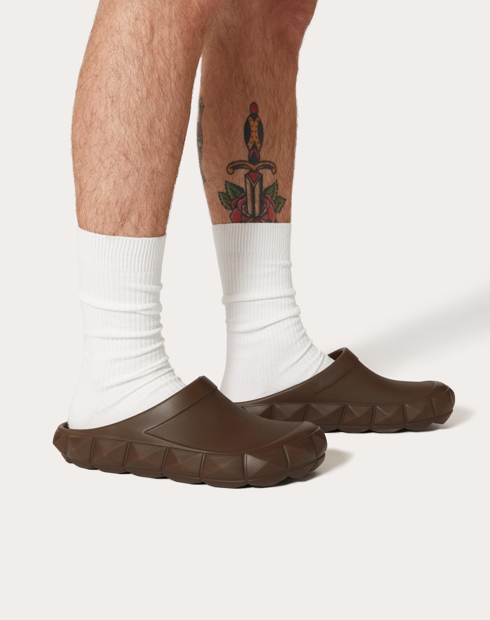 ROMAN STUD TURTLE RUBBER CLOG - 6