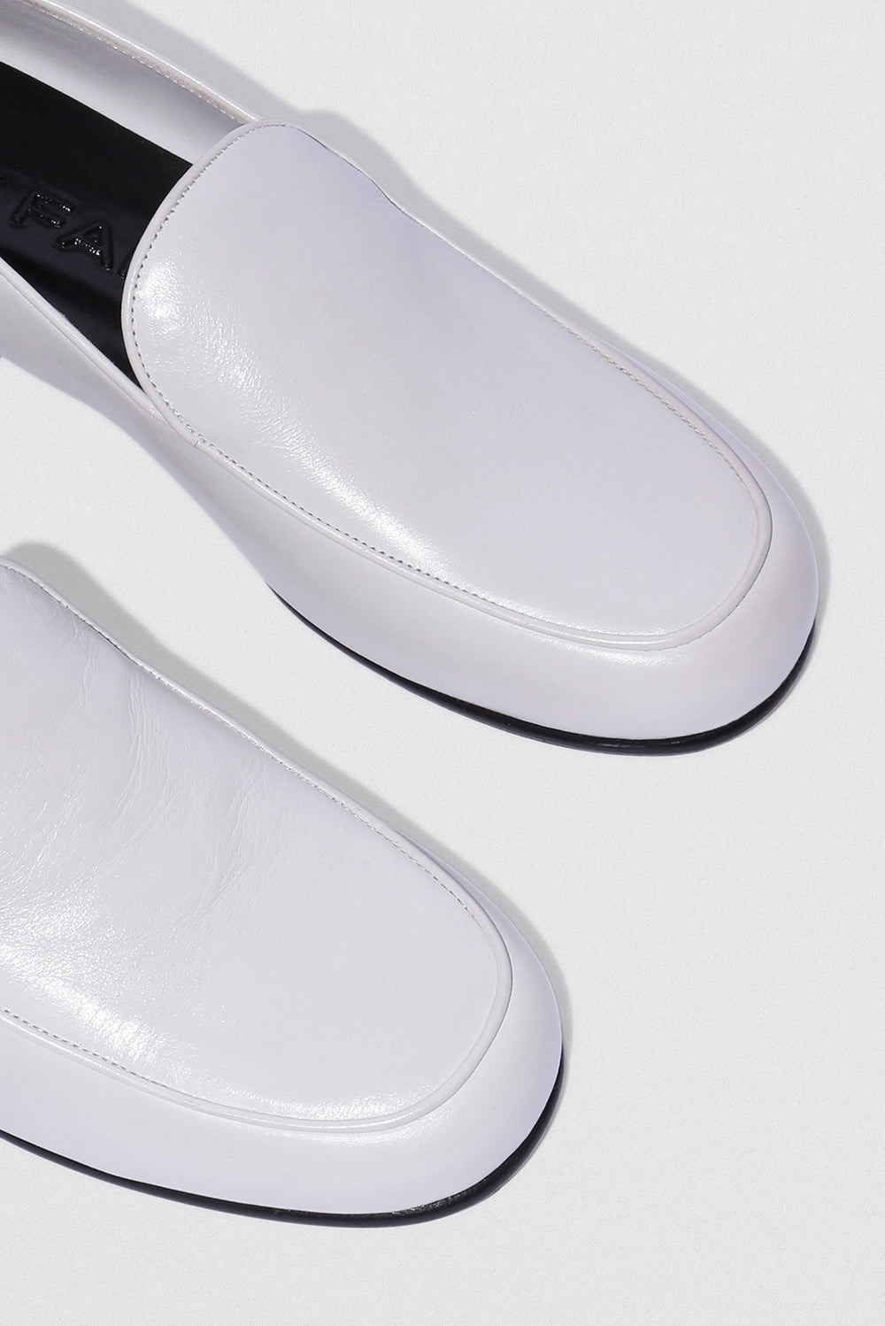Alfred Burrata Creased Calf Leather Loafer - 3