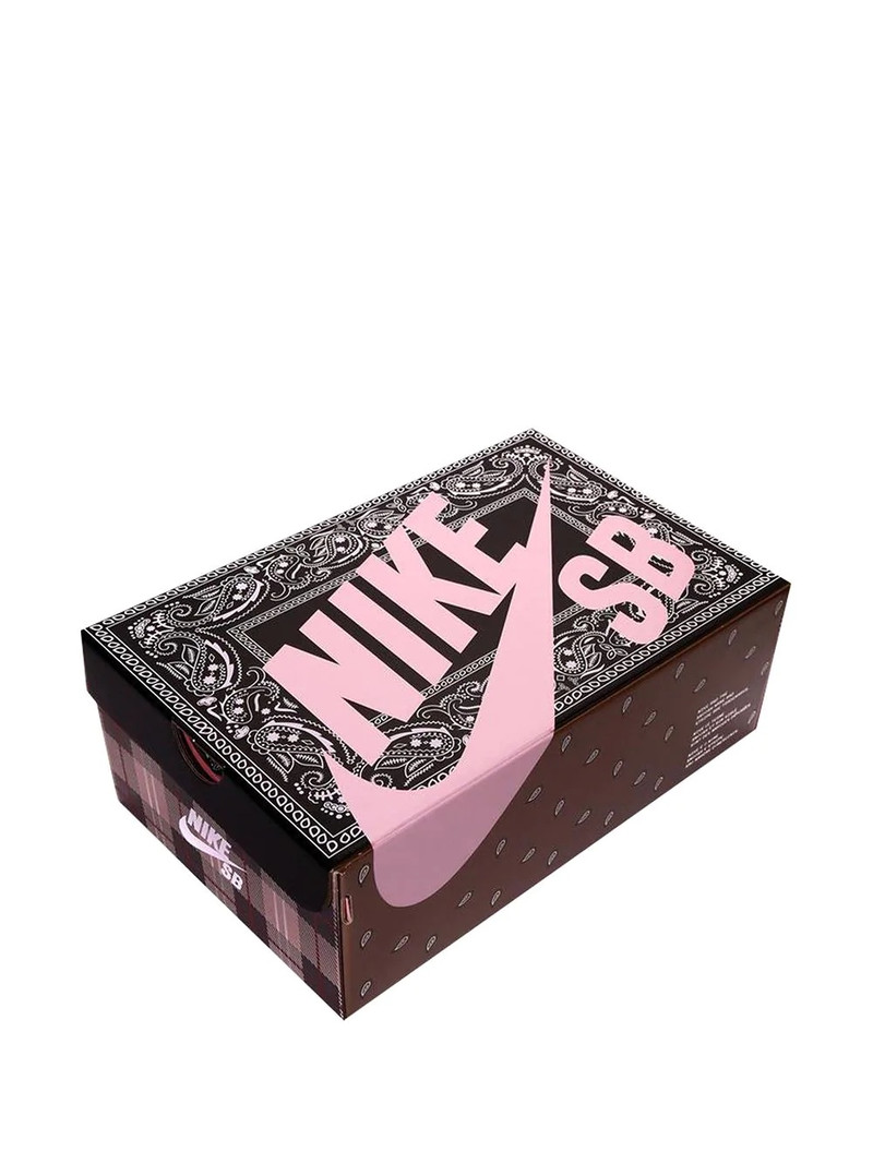 x Travis Scott SB Dunk Low QS Special Box sneakers 6