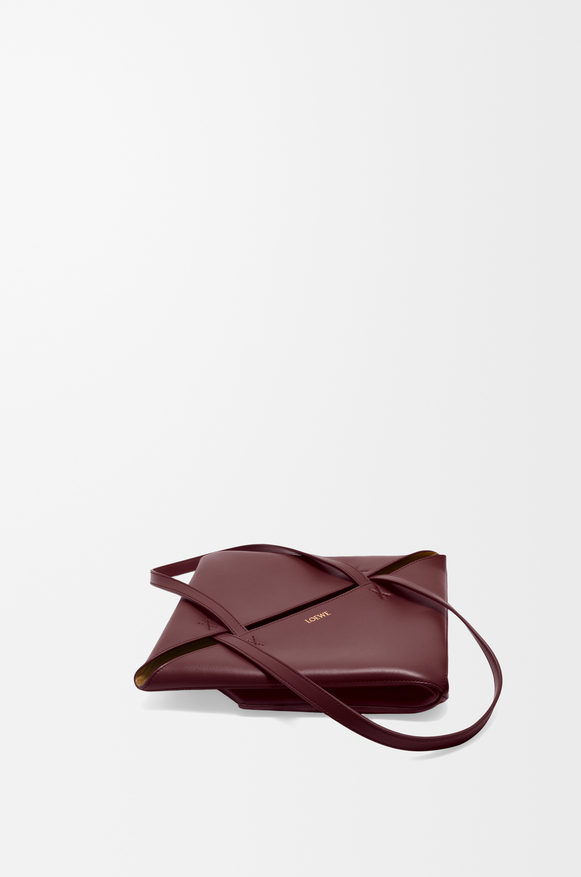 Puzzle Fold Tote in shiny calfskin - 6