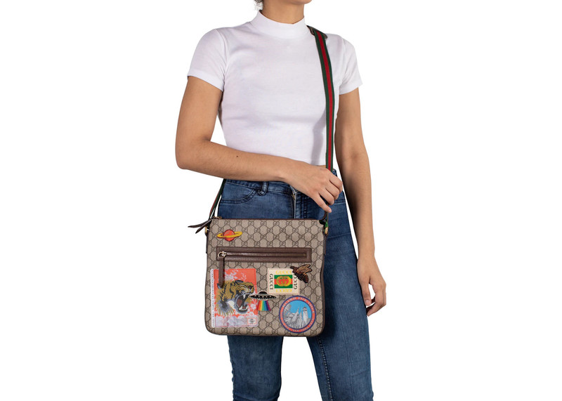 Gucci Courrier Messenger GG Supreme Brown 4