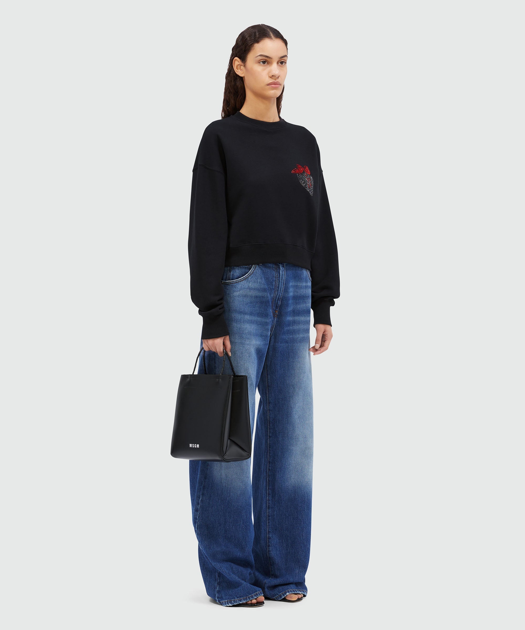 Navy blue jersey sweatshirt with "Tough Strawberries" application - 4