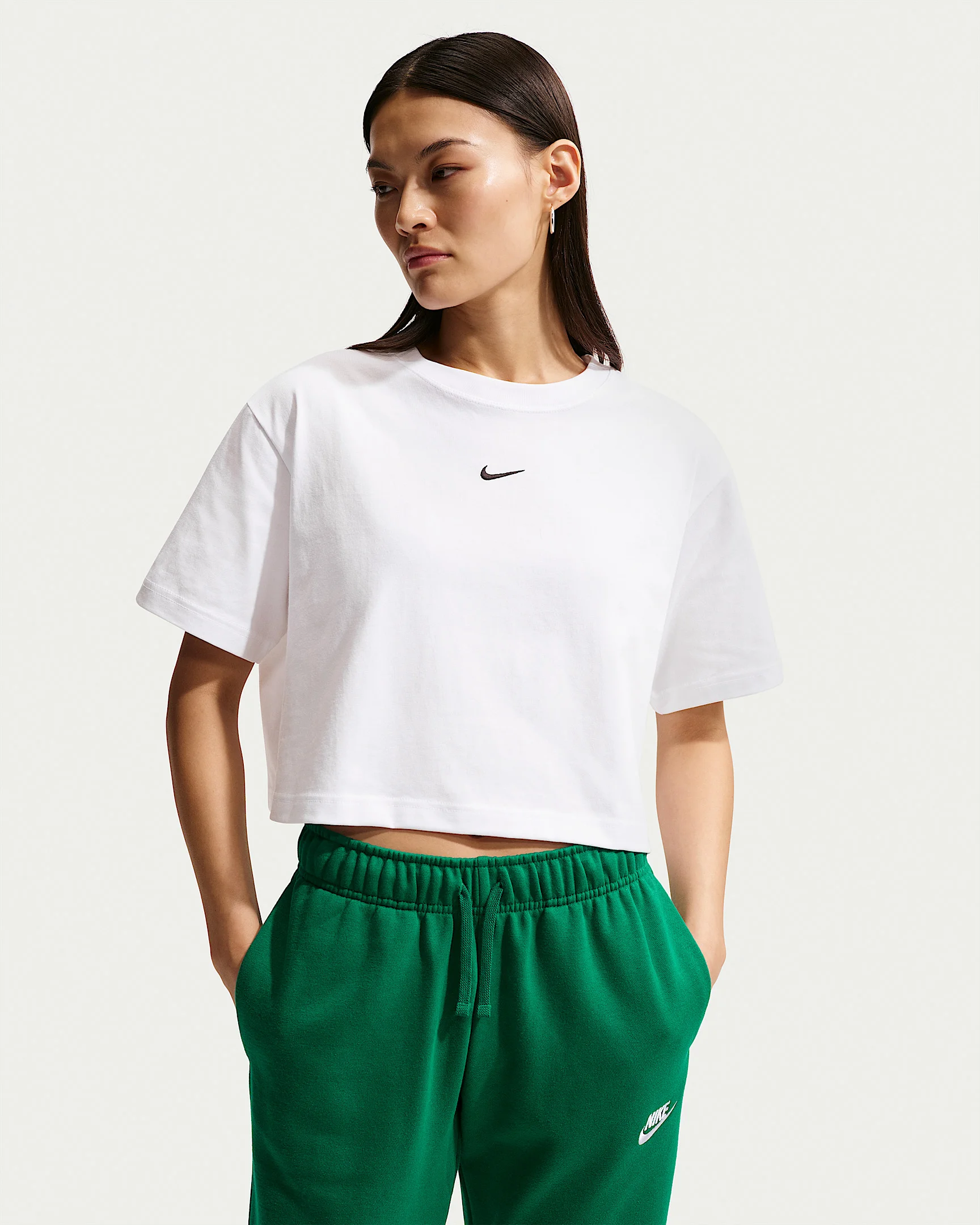 Nike Sportswear Women's Loose Short-Sleeve Cropped T-Shirt - 1