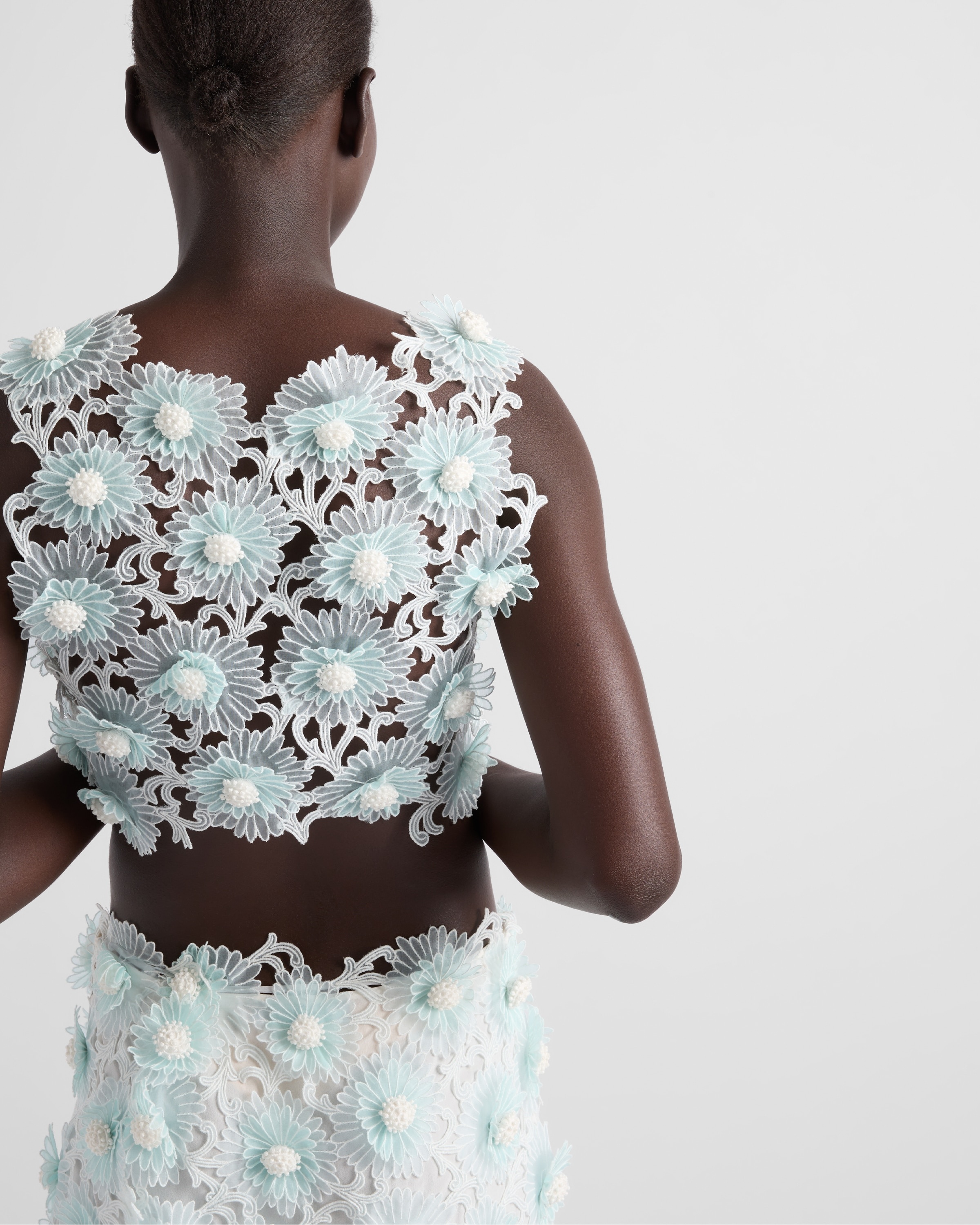 Guipure top with Dahlia embroidery - 4