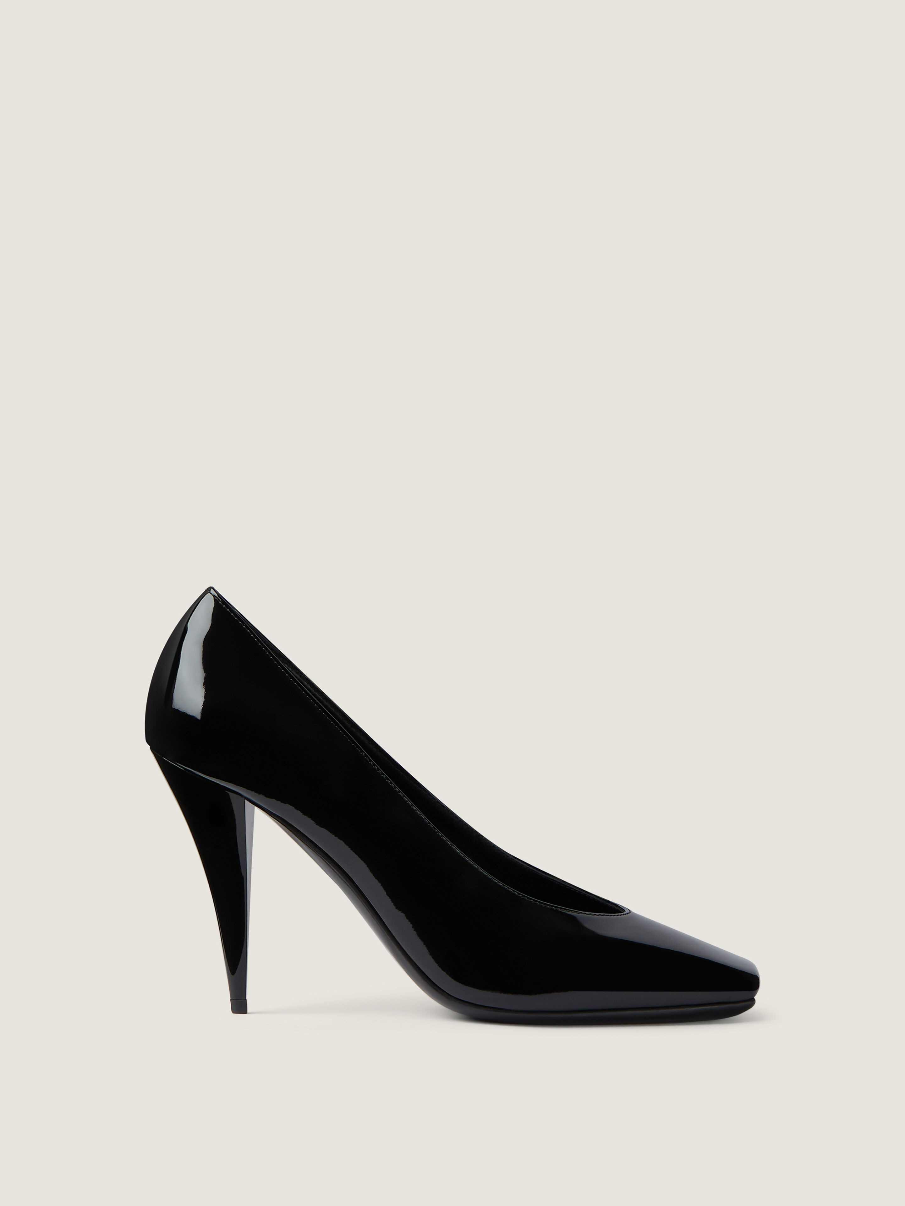 SLICED SQUARE PUMPS IN PATENT LEATHER - 3