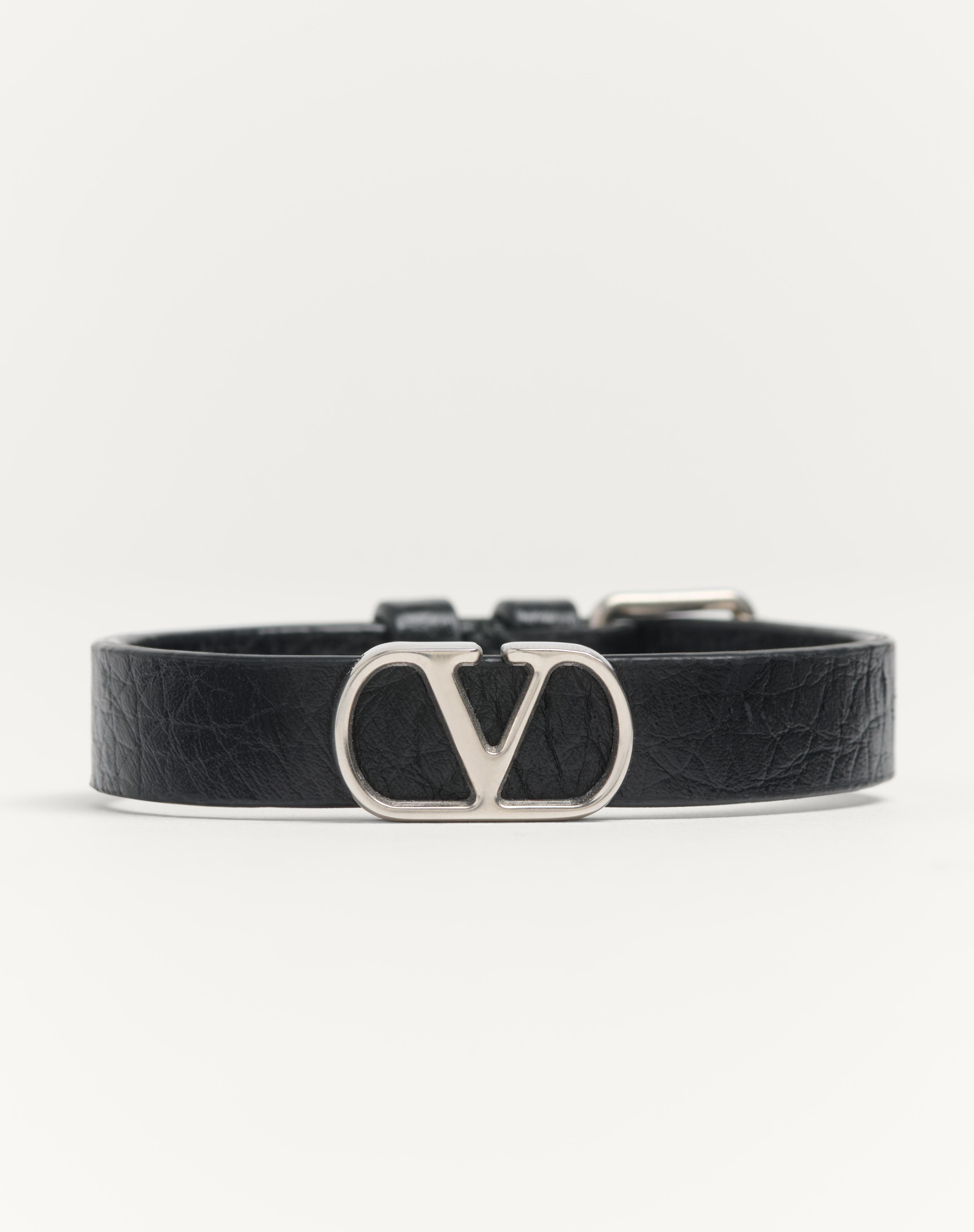VLOGO SIGNATURE GRAINY CALFSKIN BRACELET - 3