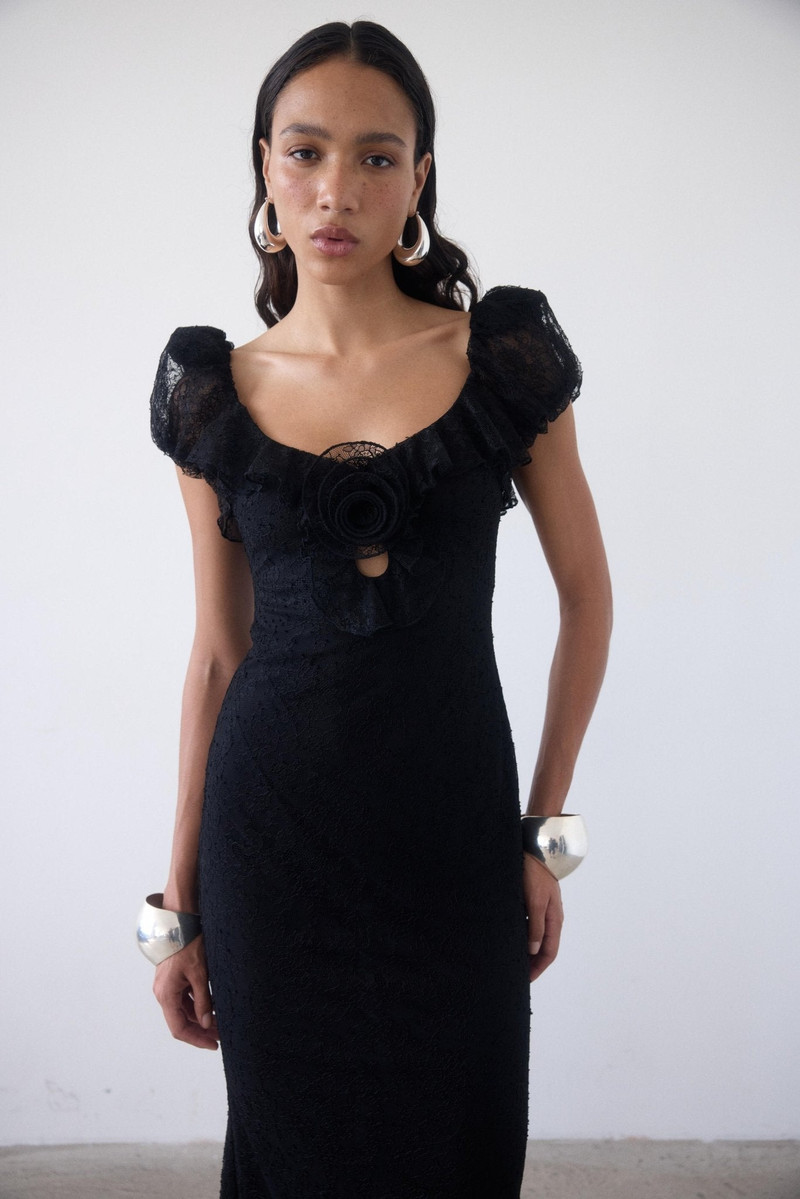 De La Vali EDEN MIDI DRESS IN BLACK LACE outlook