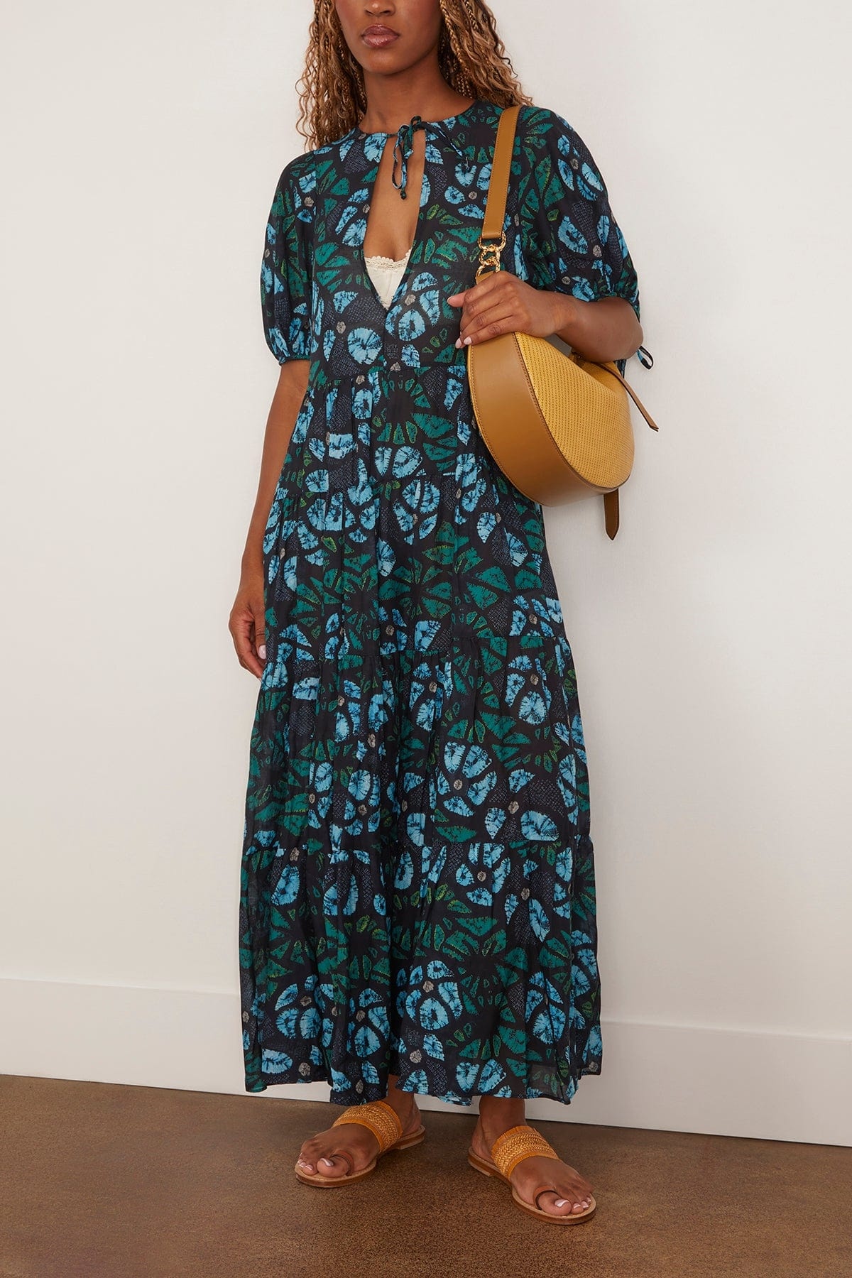 Neera Coverup in Urchin - 2