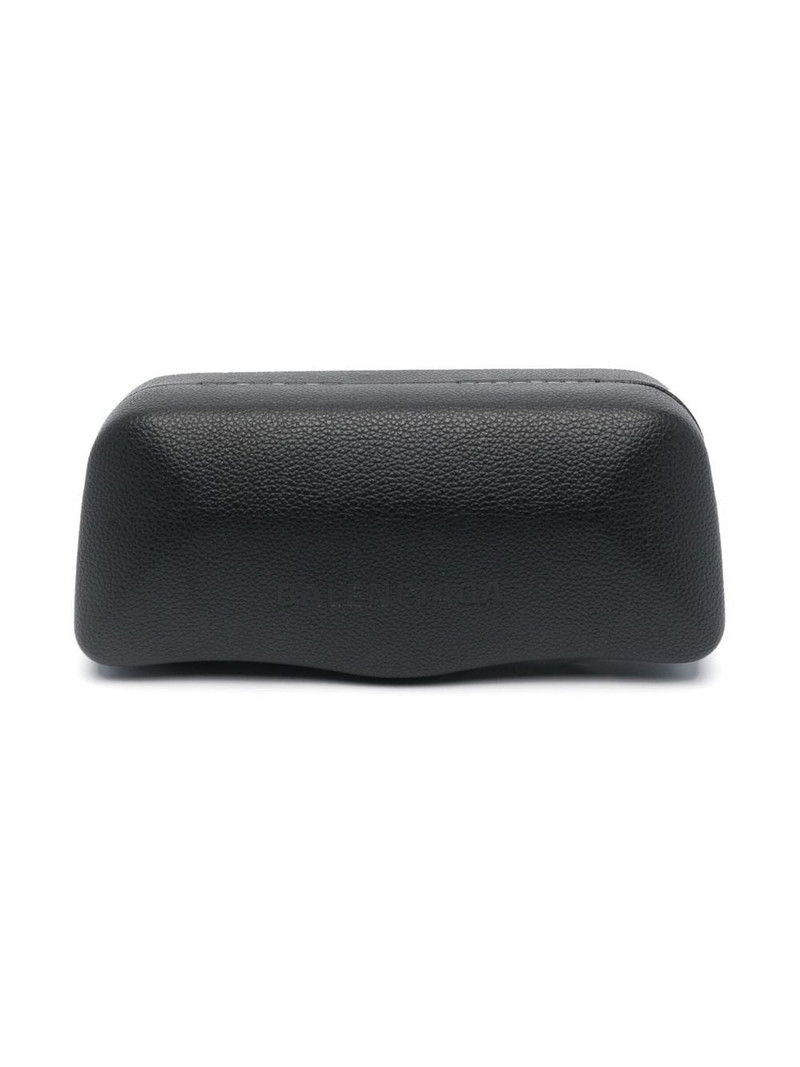 logo-print tinted-lenses sunglasses 4