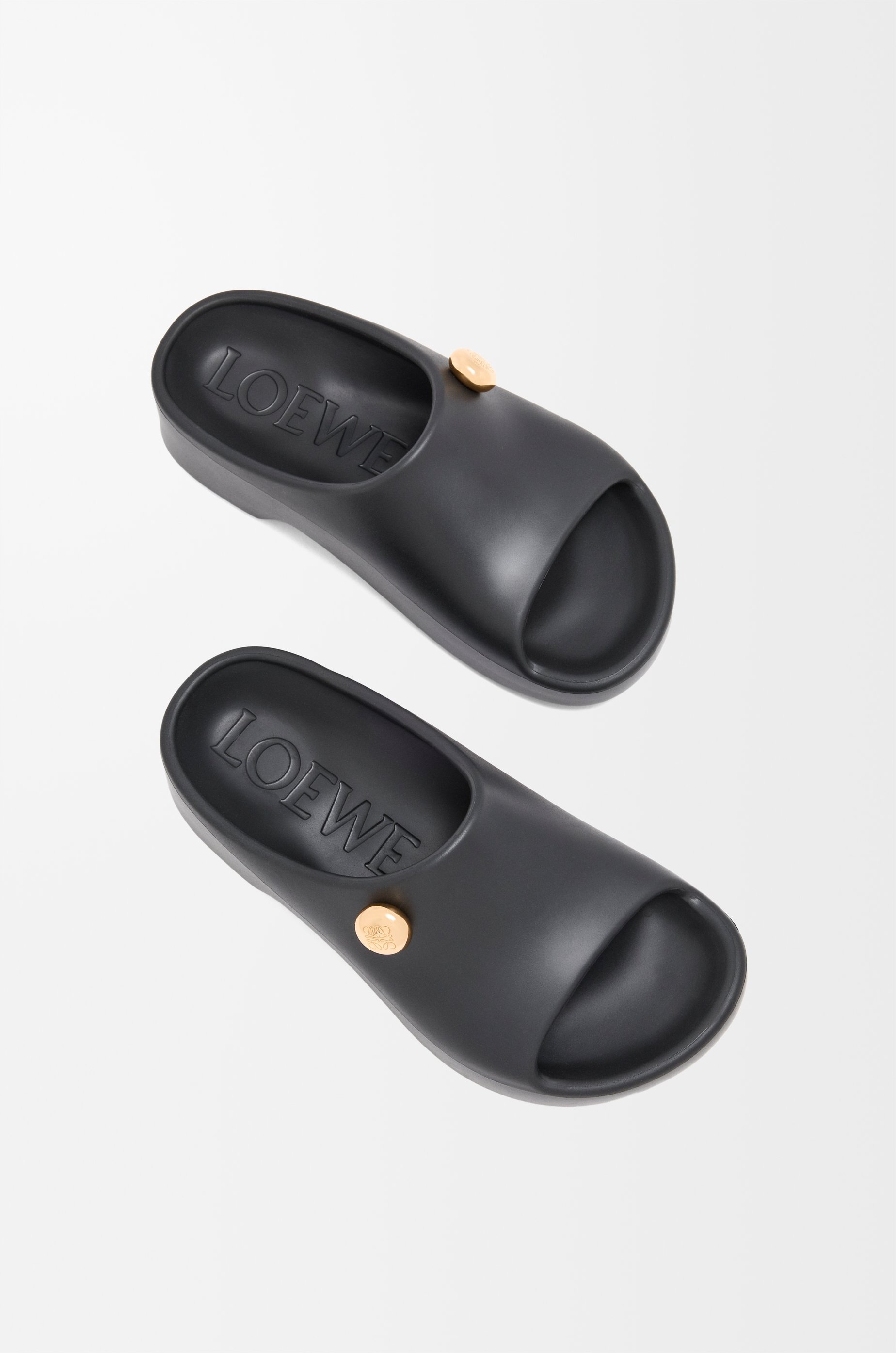 Foam Pebble slide - 4
