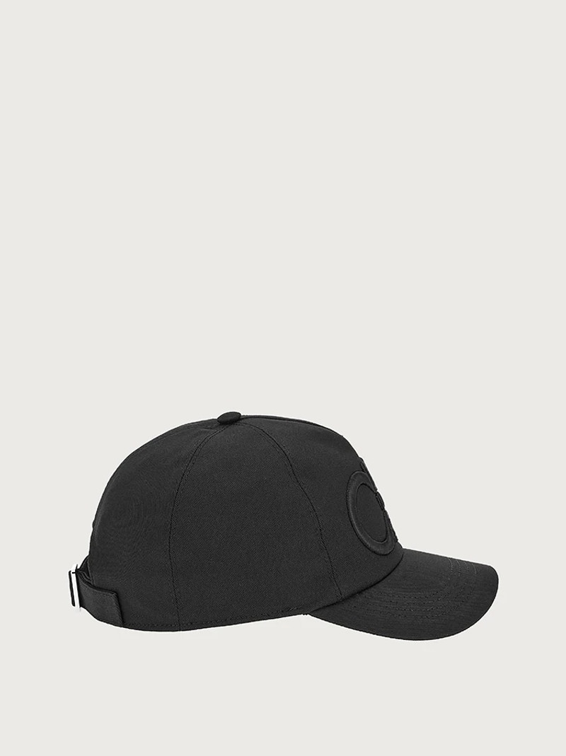 FERRAGAMO GANCINI BASEBALL CAP outlook