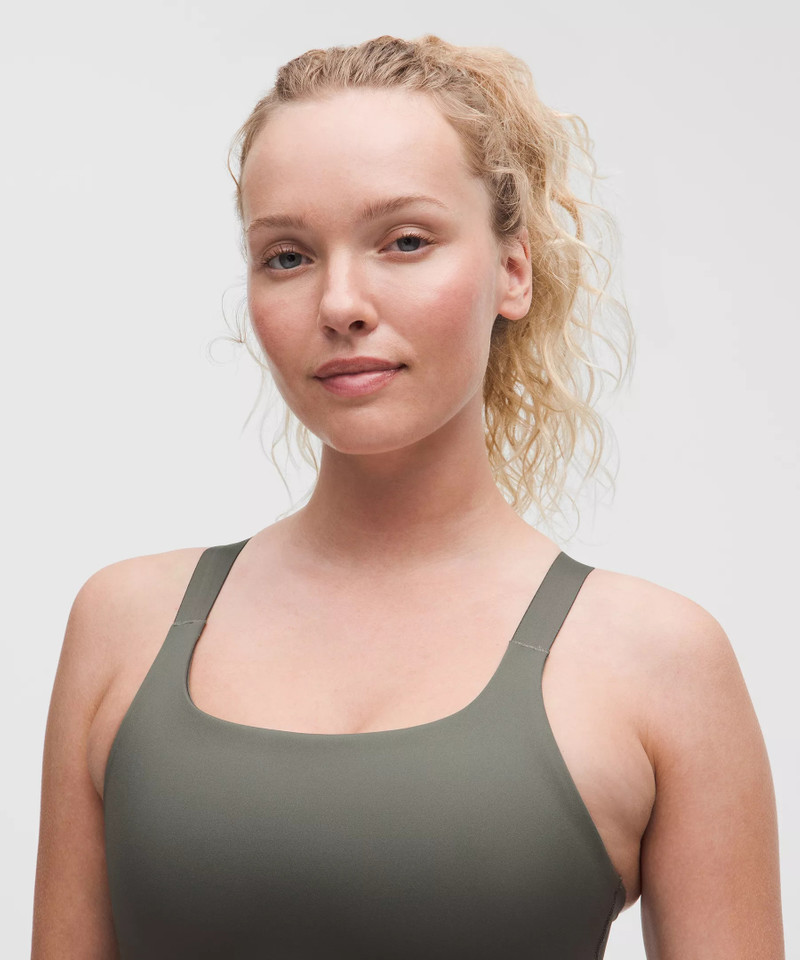 Ultralu Square-Neck Workout Bra *Medium Support, B/C Cup 4