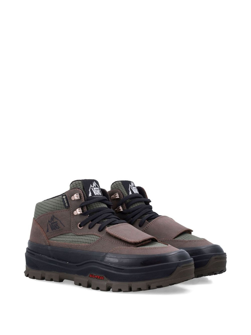 Vans Mountain Mid GTX Insulated boots outlook