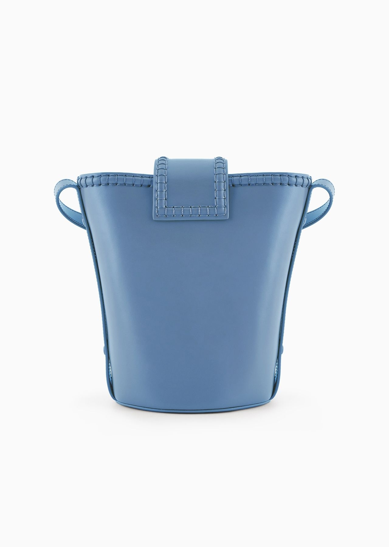 Leather bucket shoulder bag with Icon strap 3