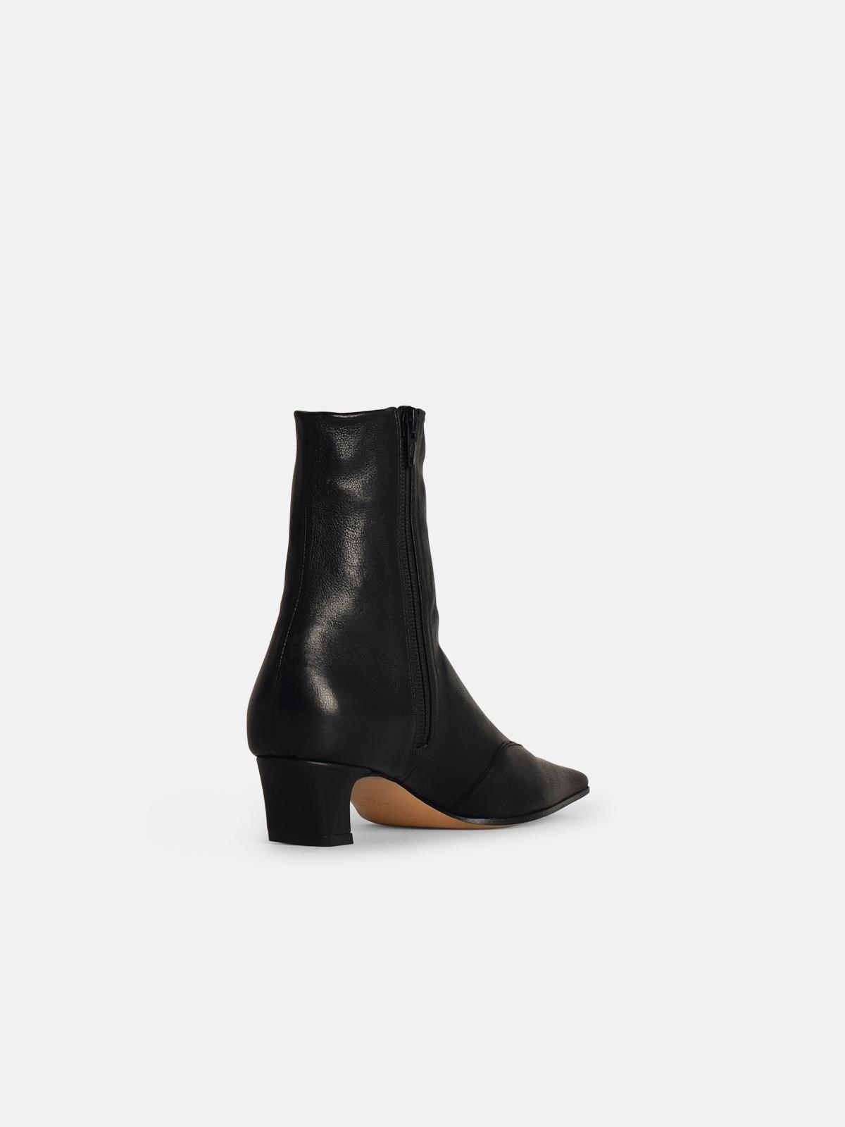 'NEVADA 40' BLACK LEATHER ANKLE BOOTS - 3