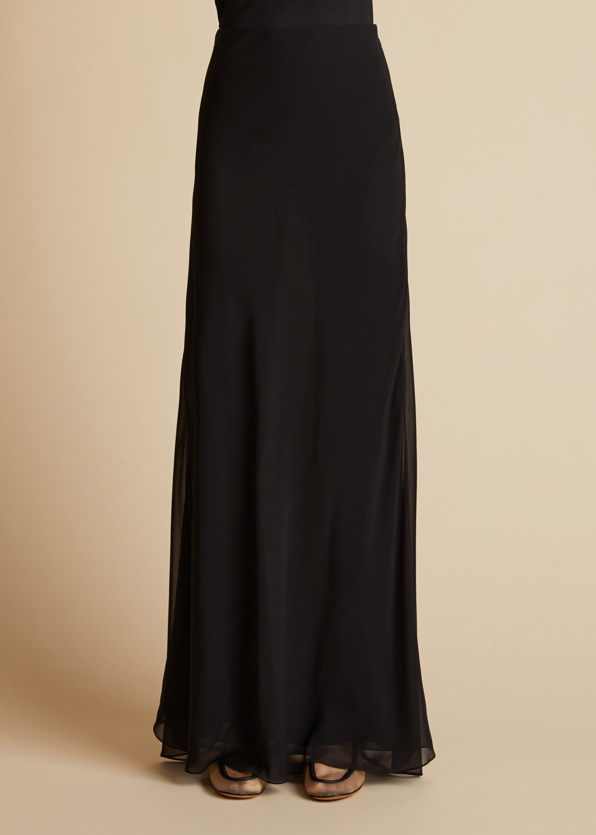 The Mauva Skirt in Black - 1