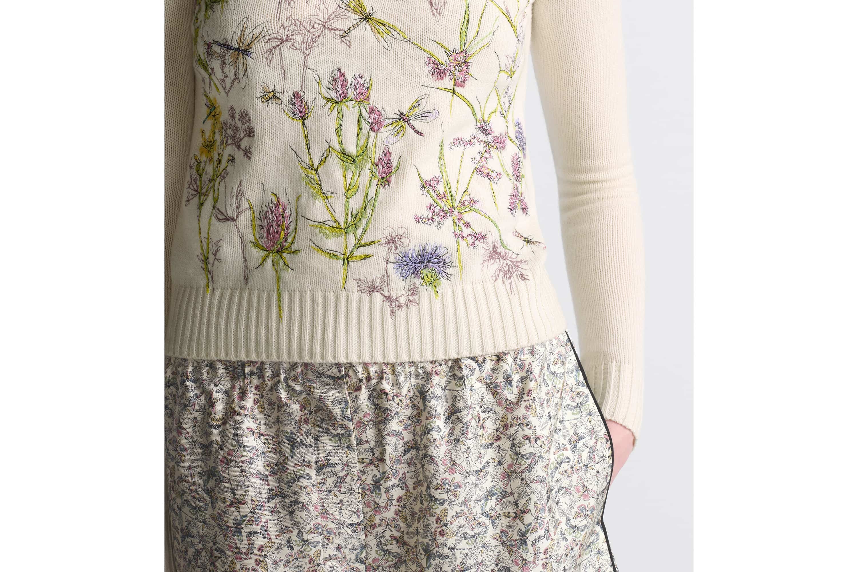 Embroidered Sweater - 4