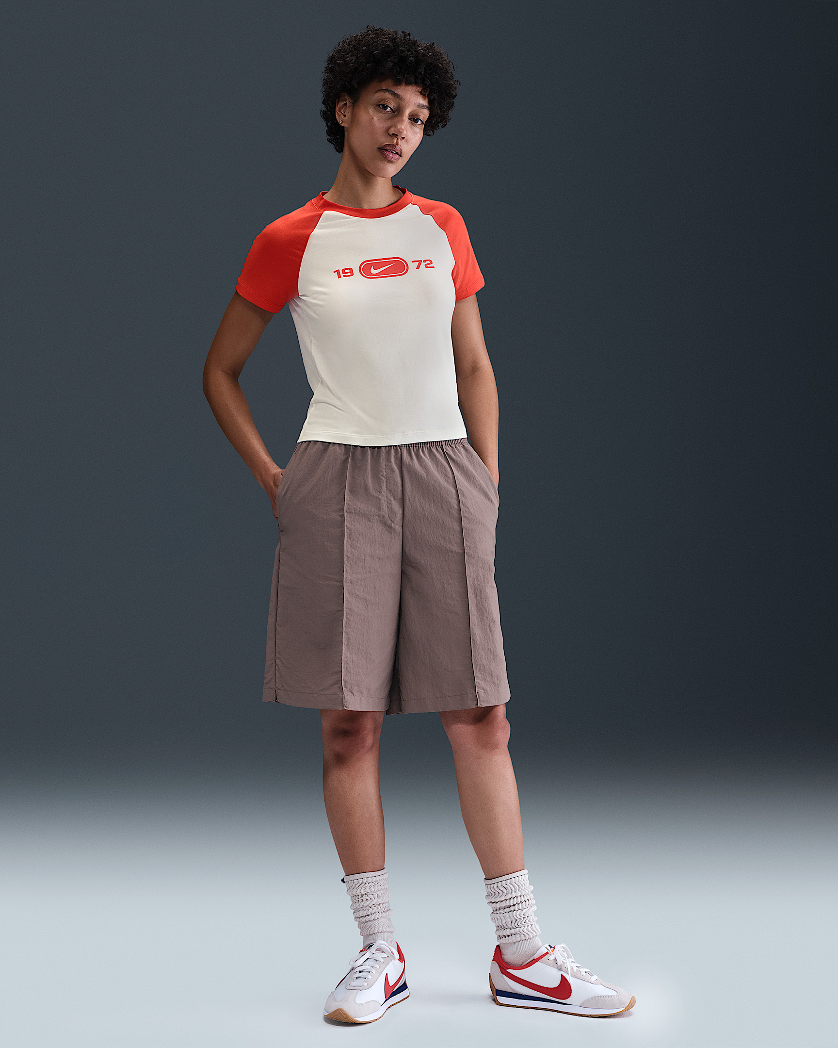 Nike Sportswear Chill Knit Women's Slim Graphic T-Shirt - 4