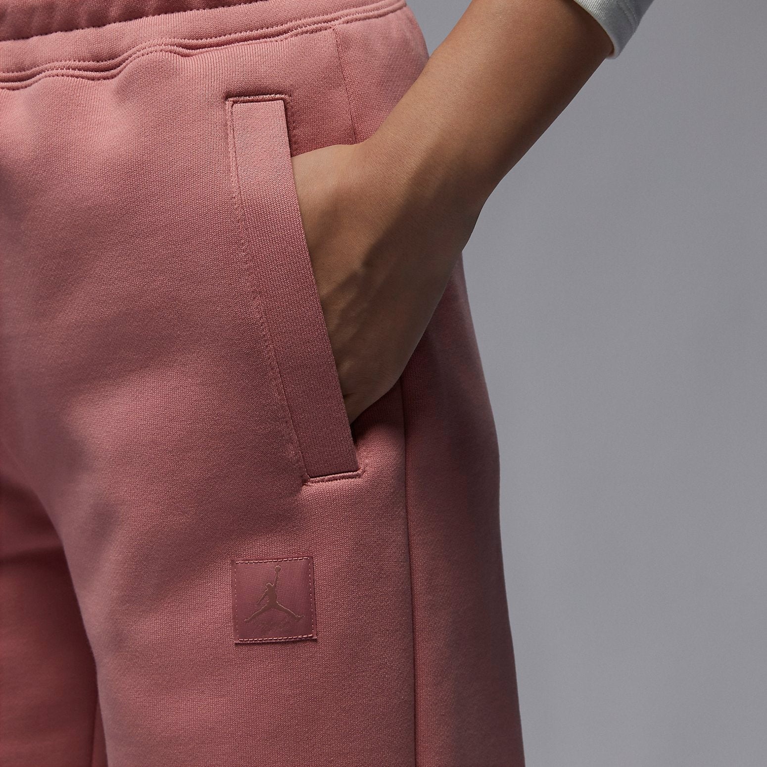 (WMNS) Air Jordan Flight Sweatpants 'Stardust Red' FD7225-618 - 3