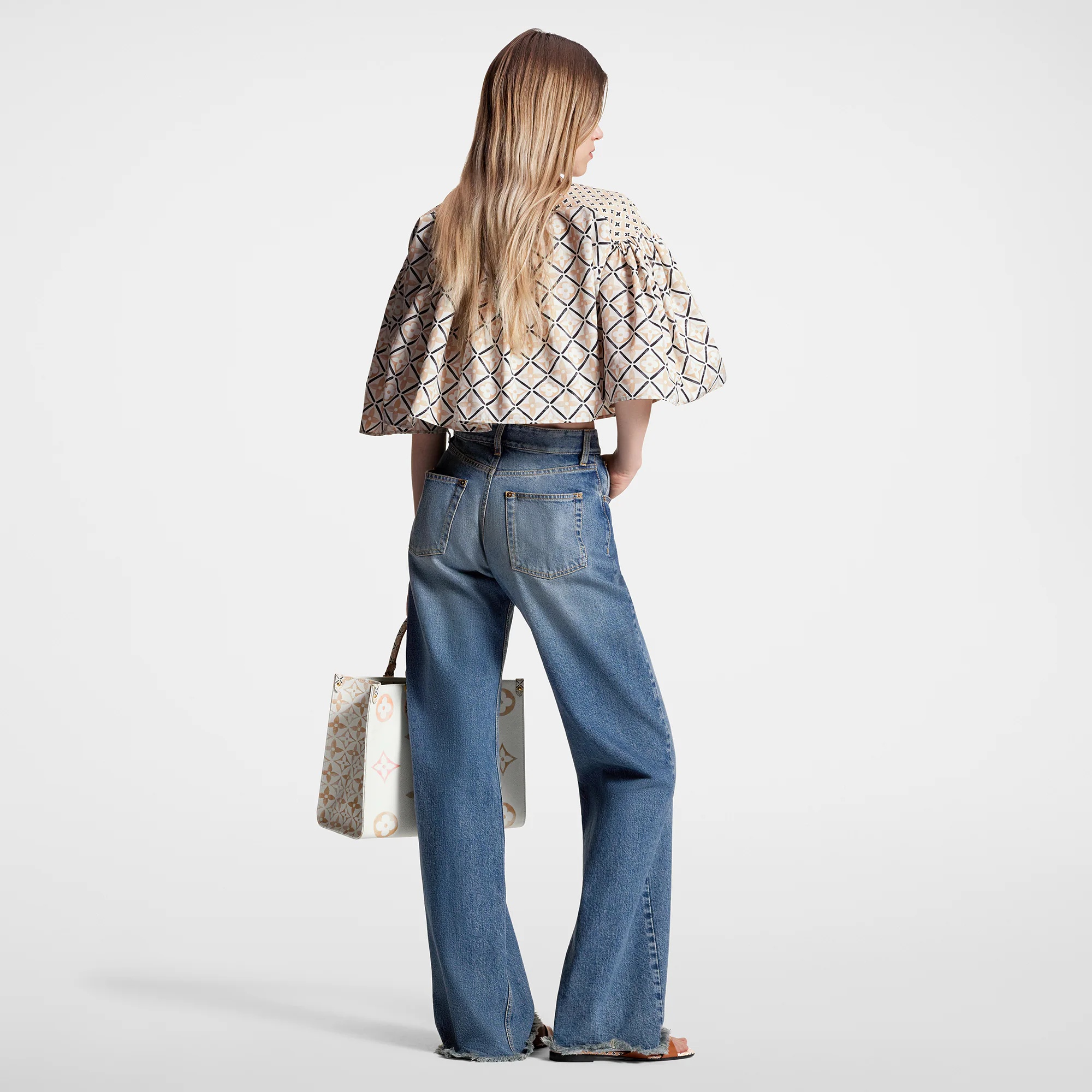 Frayed Hem Straight-Cut Jeans - 3